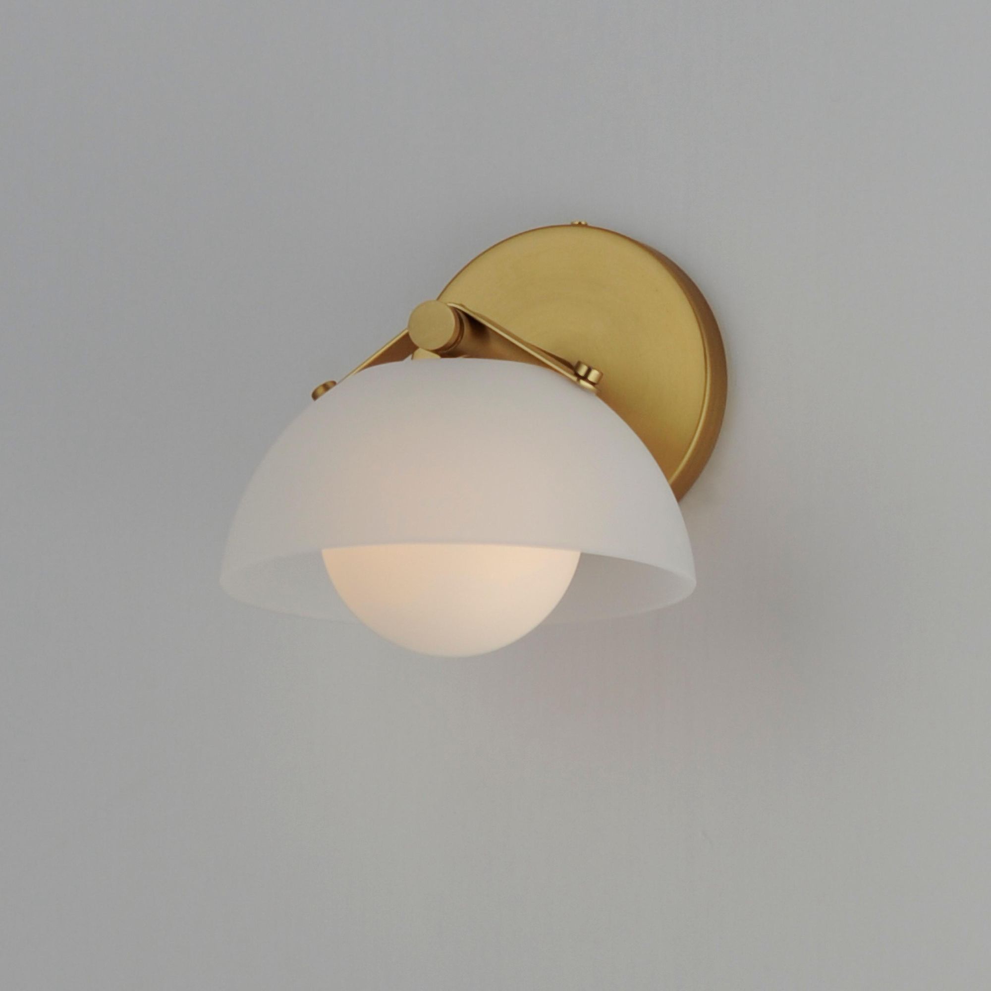 Studio M SM31001FTNAB Domain 1-Light - Frost/Brass Wall Sconce in Natural Aged Brass by Mat Sanders