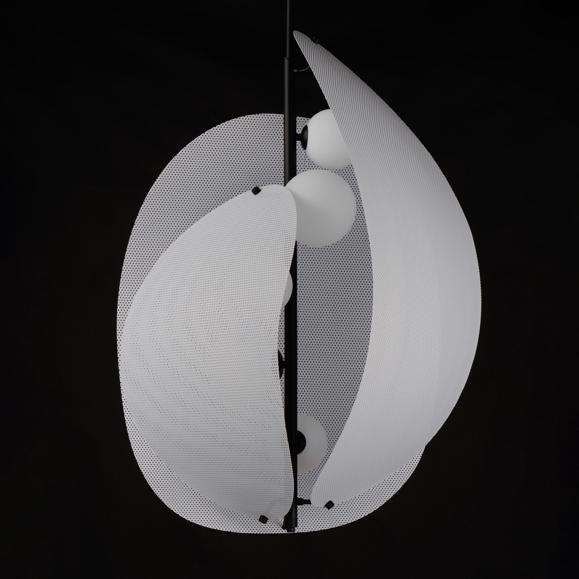 Studio M SM32303SWMW Chips 5-Light Vertical Pendant - Matte White by Mat Sanders