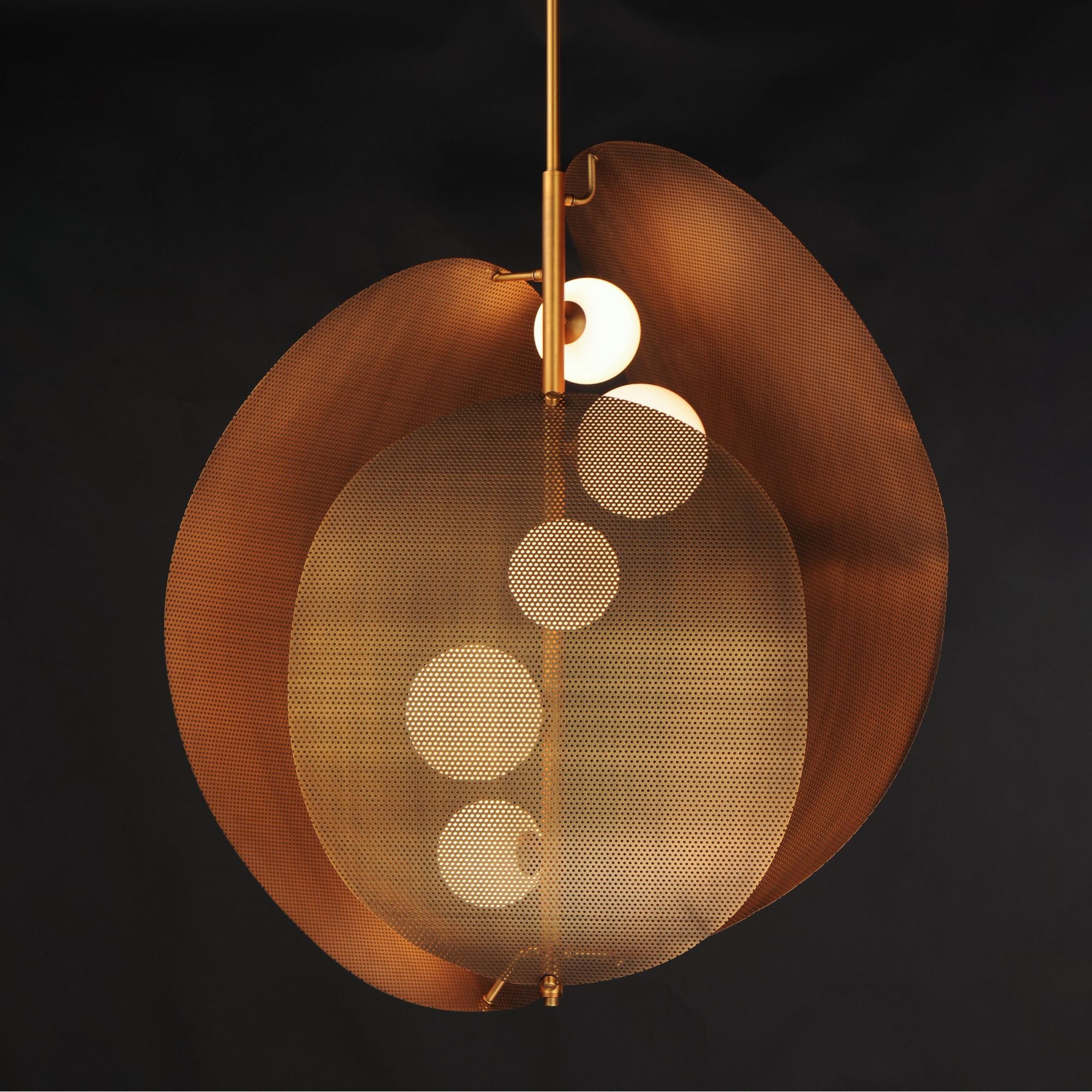 Studio M SM32303SWNAB Chips 5-Light Vertical Pendant - Brass in Natural Aged Brass by Mat Sanders