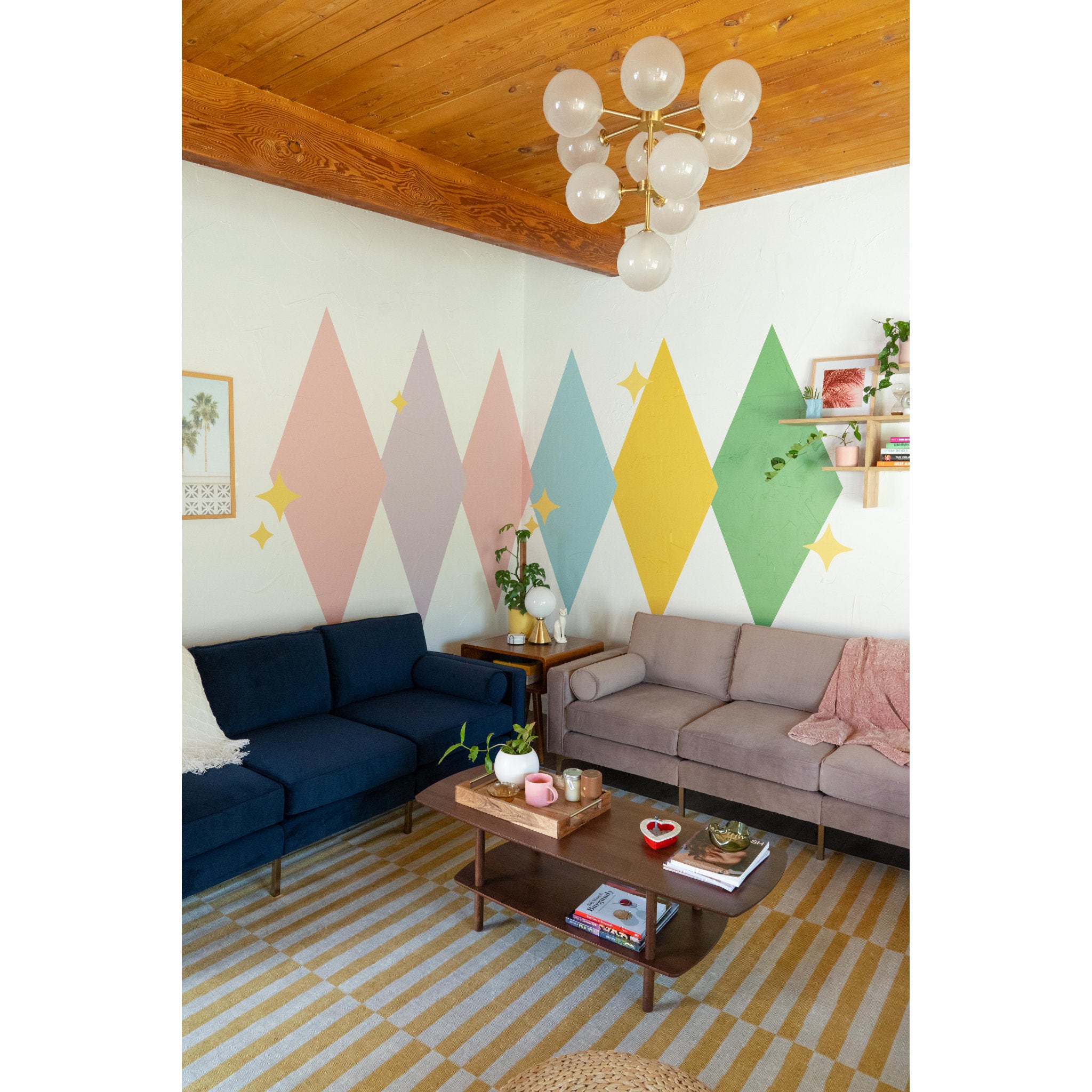 Ashleigh 10-Light Chandelier in Aged Brass 29.75L x 29.75W x 25H