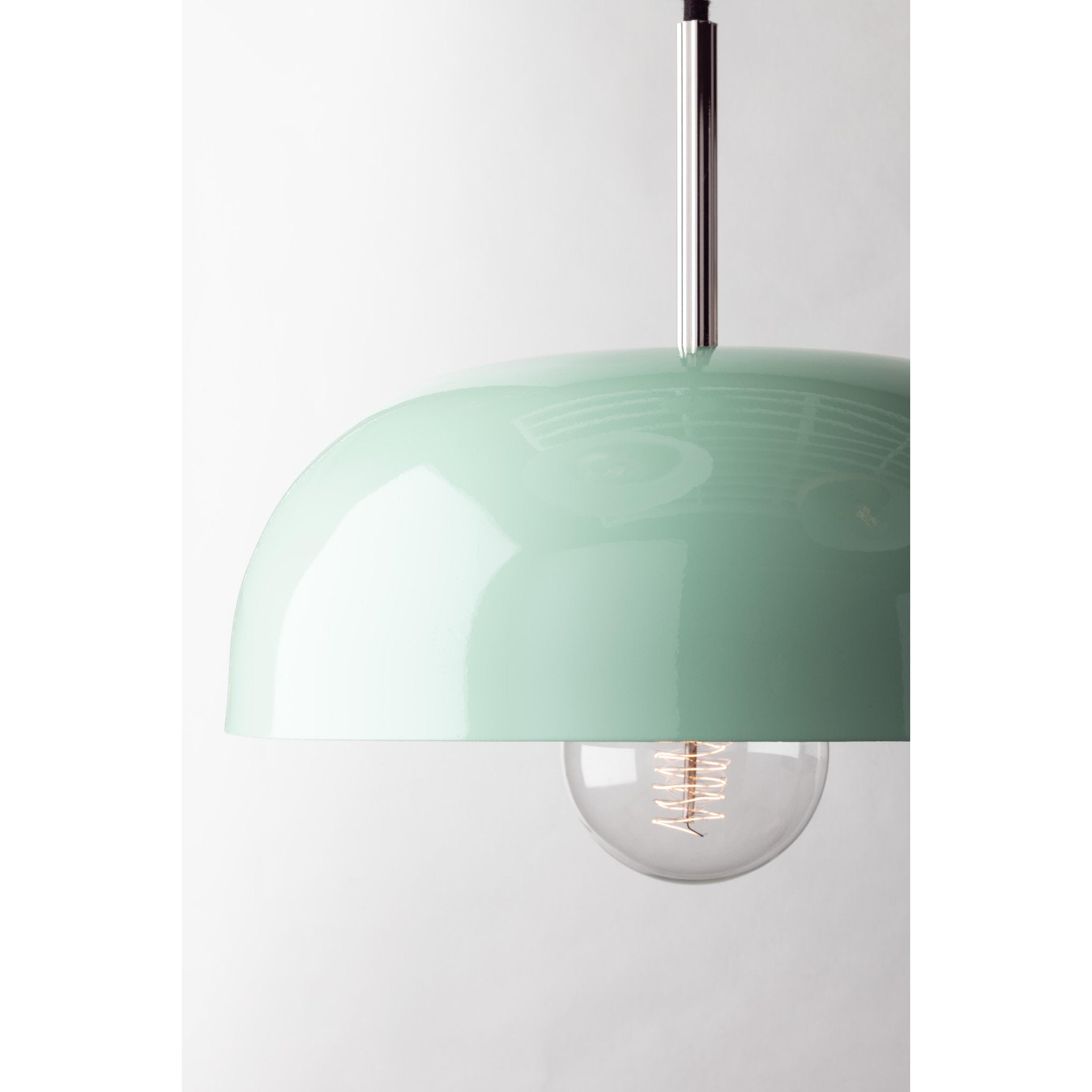 Avery 1-Light Pendant in Aged Brass/Cream 14L x 14W x 13.75H