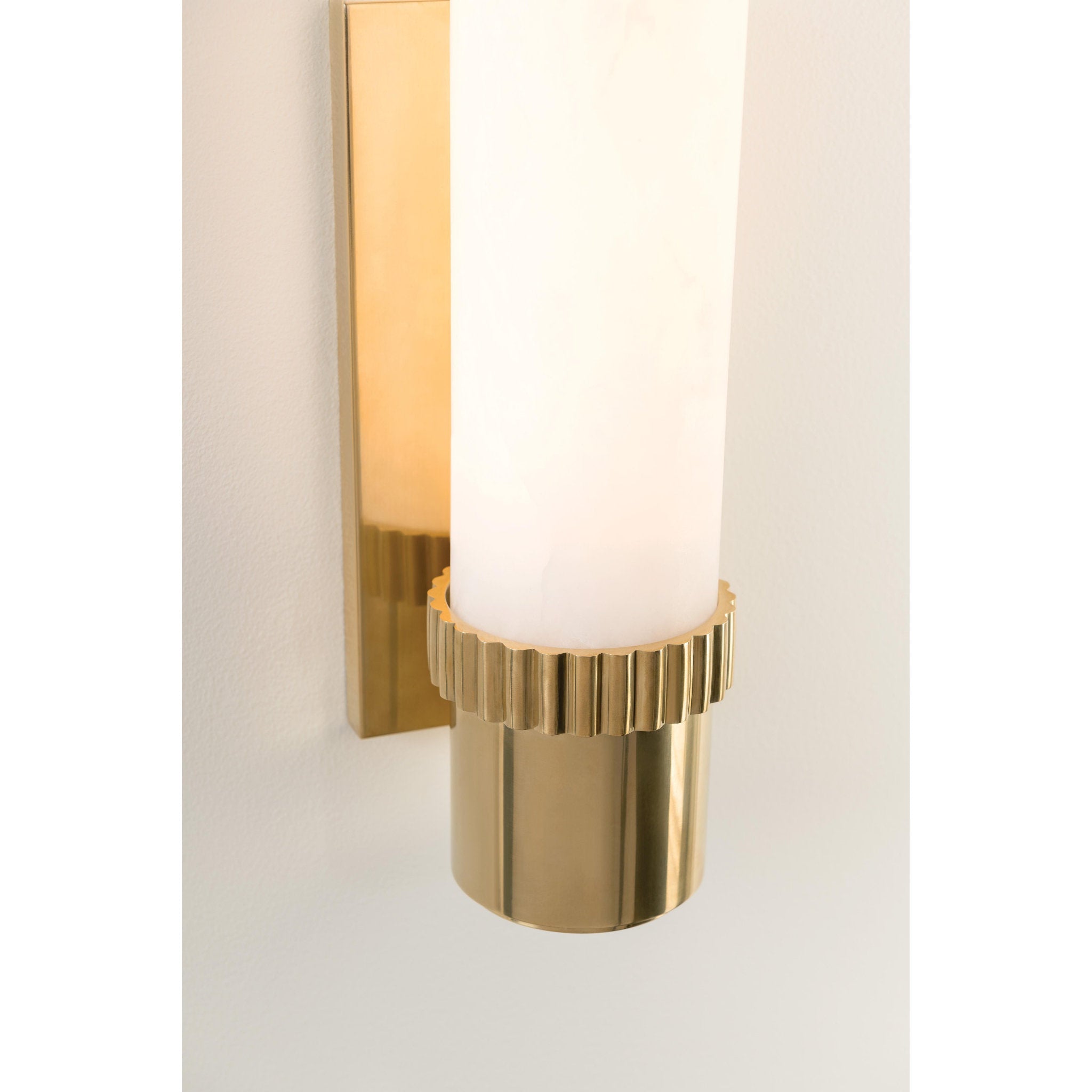 Argon 1-Light Wall Sconce in Aged Brass 4.25L x 4.25W x 15.25H