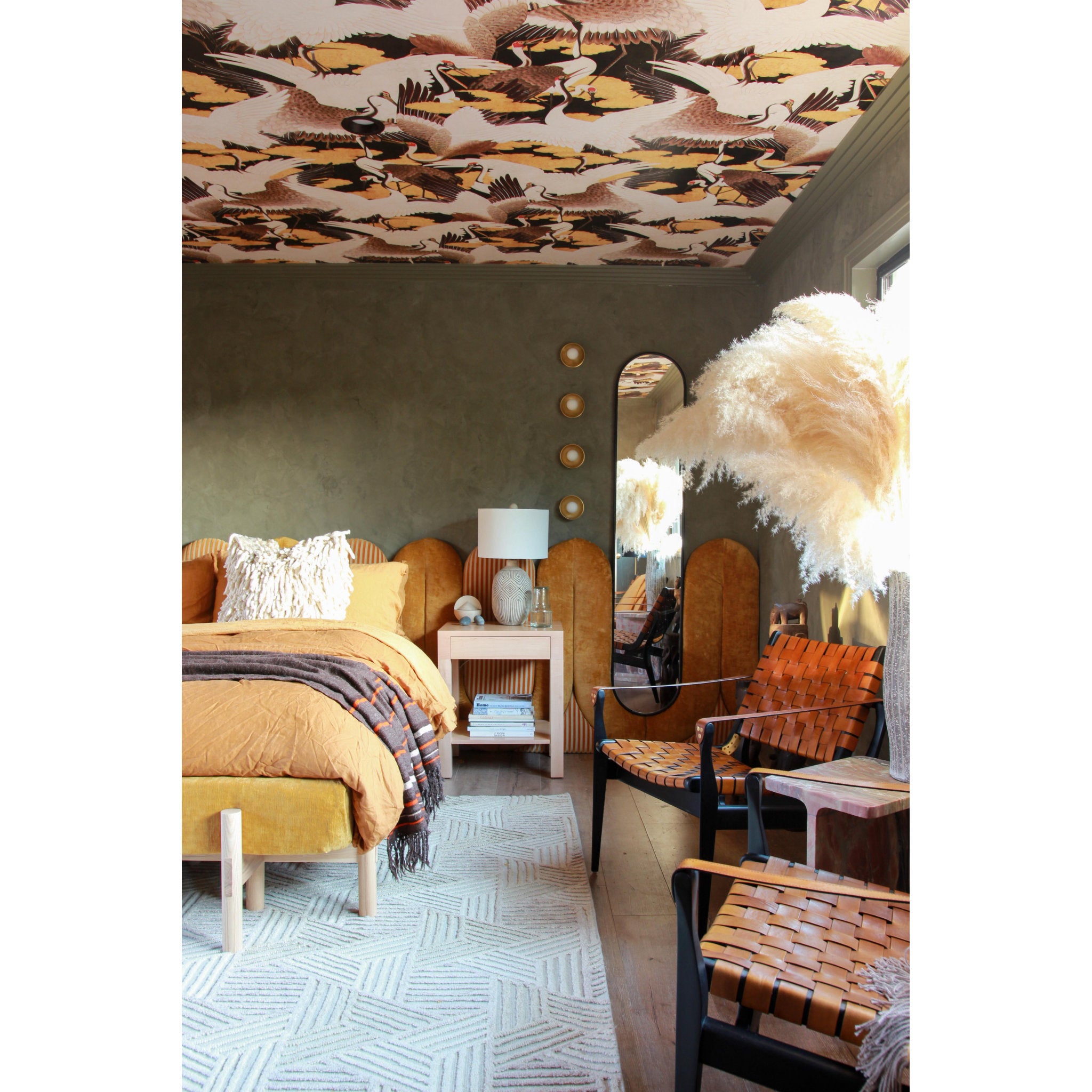 Julien 1-Light Bath and Vanity in Aged Brass 4.75L x 4.75W x 4.75H