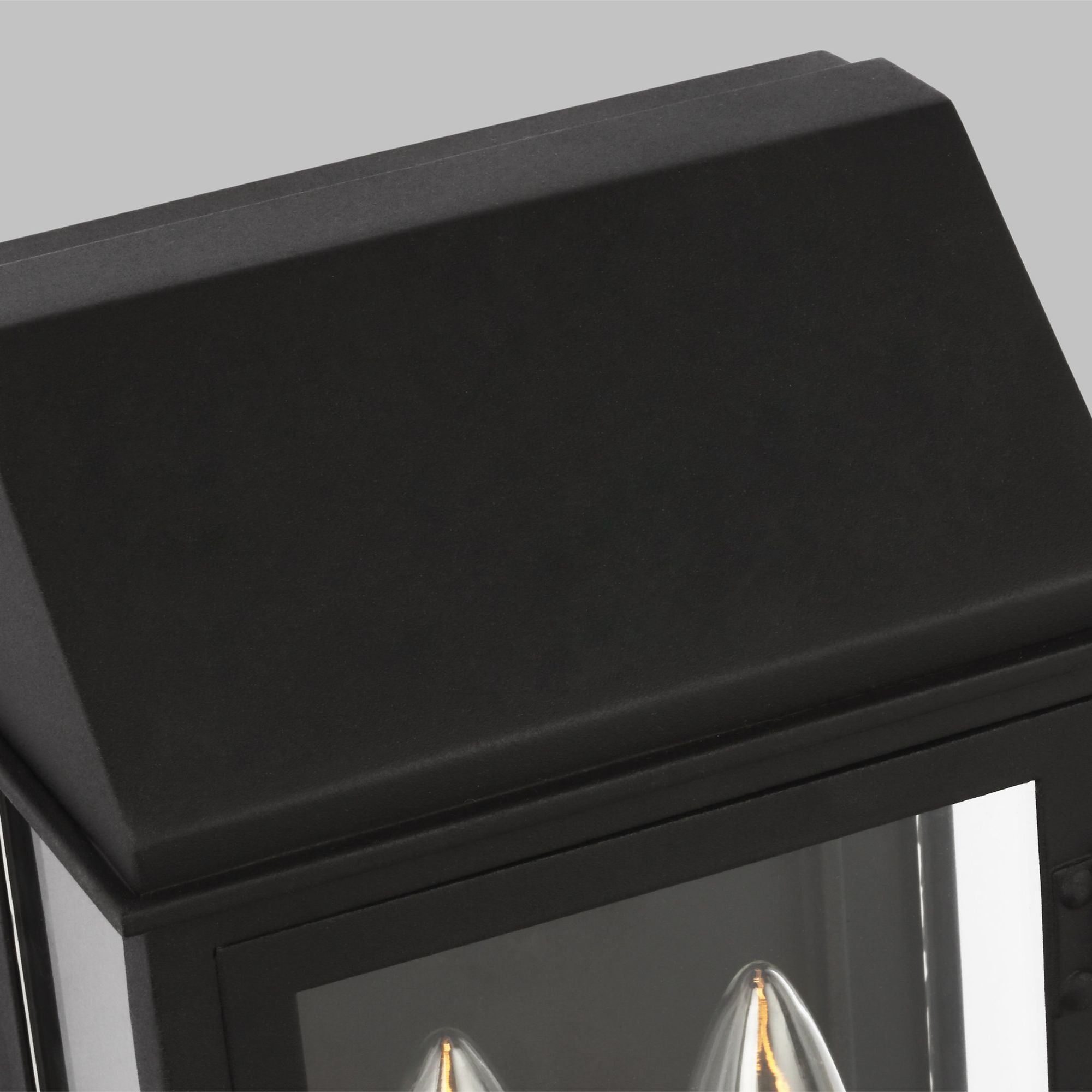 Chapman & Myers Hingham Small Outdoor Wall Lantern in Textured Black
