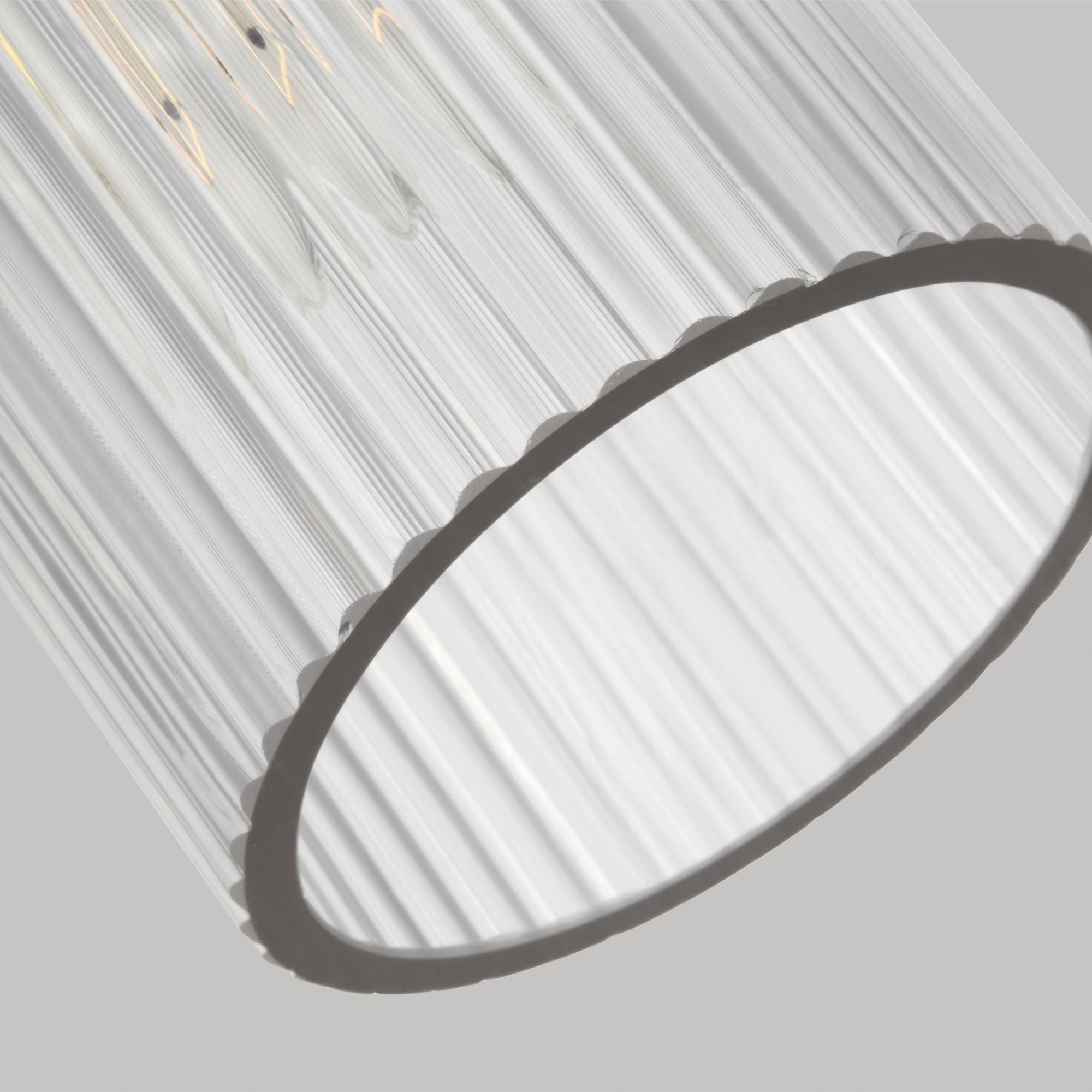 Chapman & Myers Geneva Medium Pendant in Polished Nickel