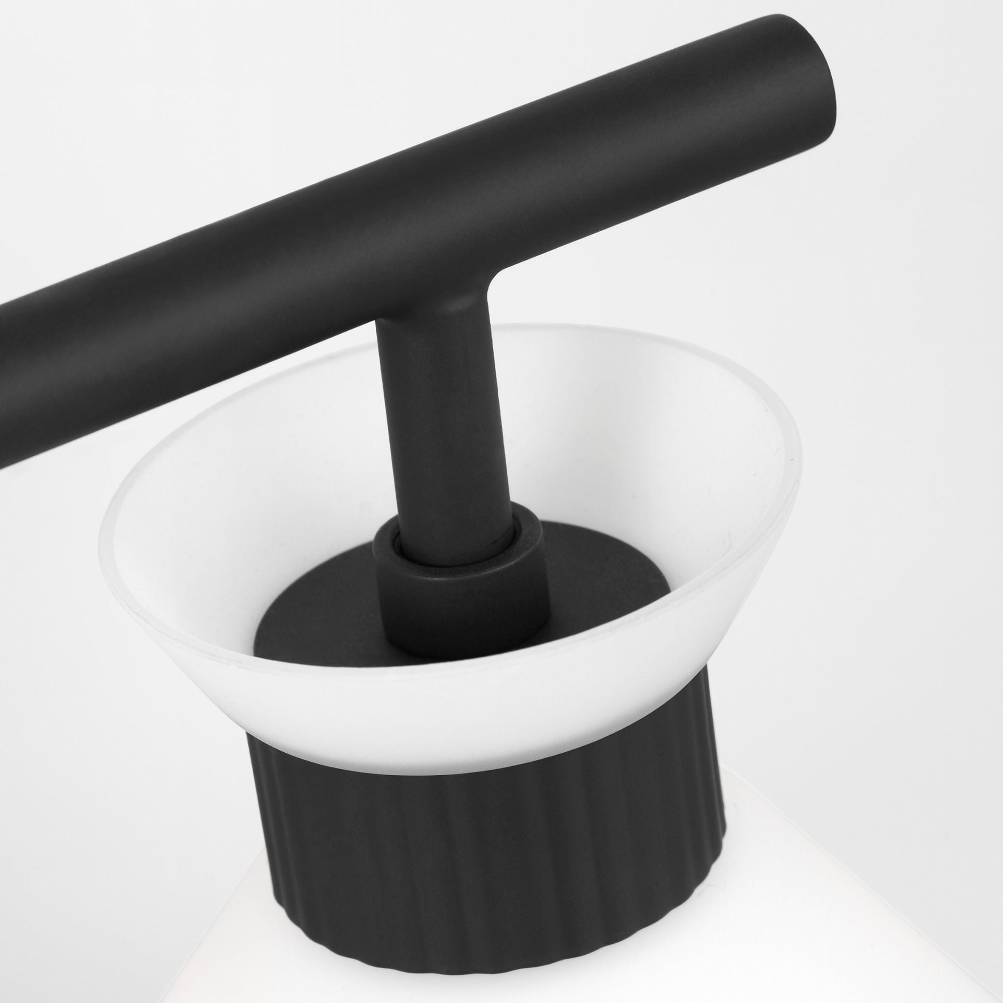 Drew & Jonathan Belcarra 3 - Light Bath in Midnight Black