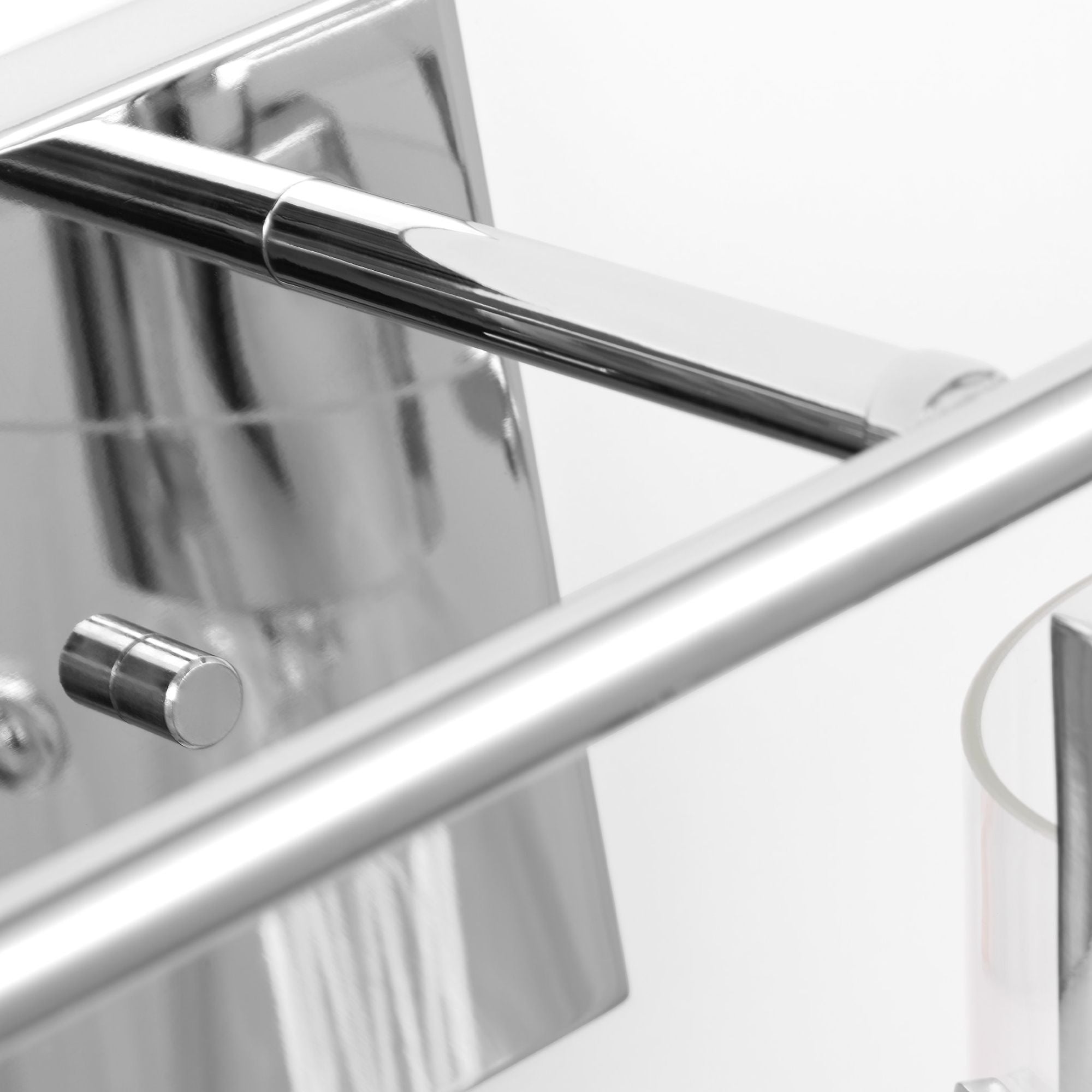 Drew & Jonathan Crofton 4 - Light Bath in Chrome