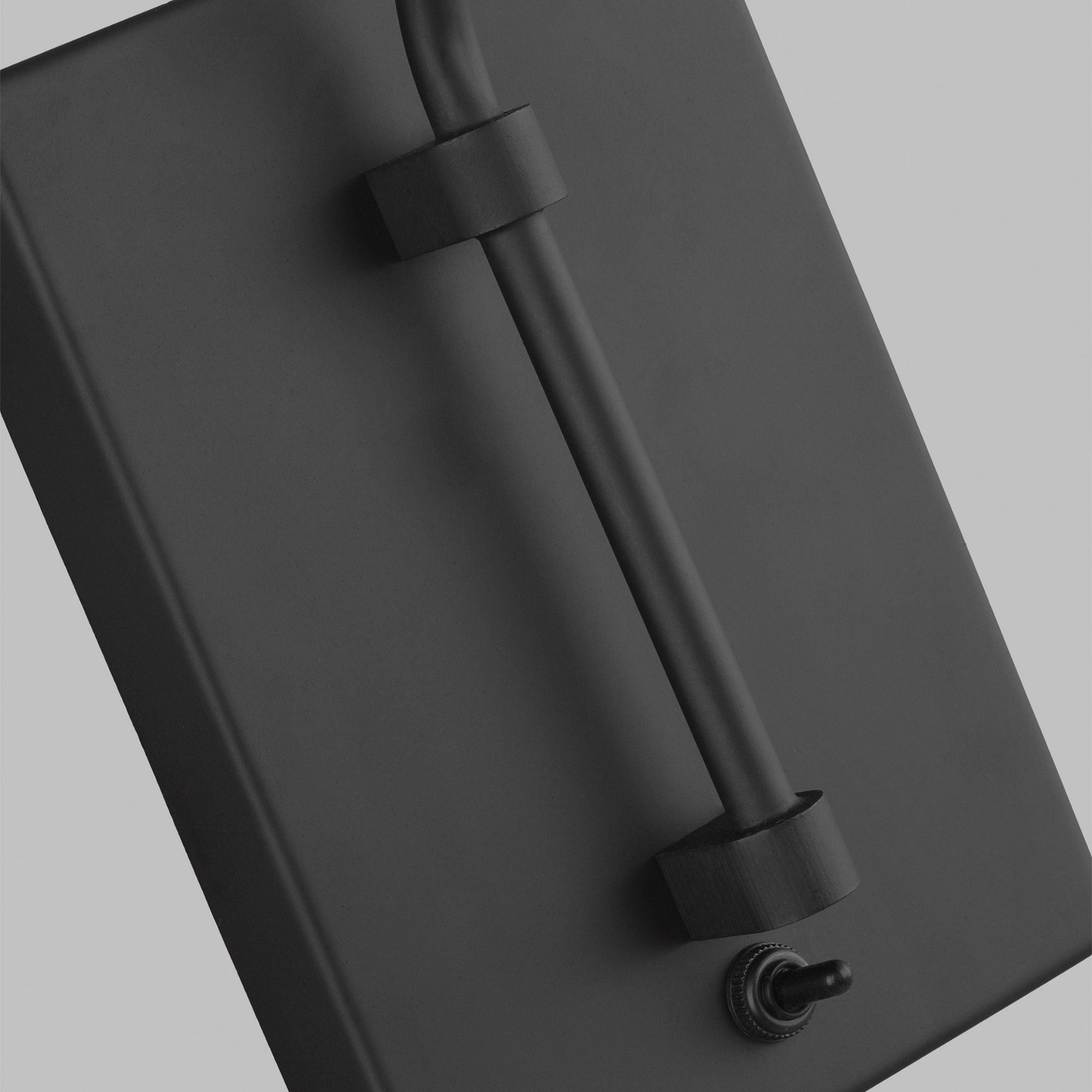 Ellen DeGeneres Simon Task Sconce in Midnight Black