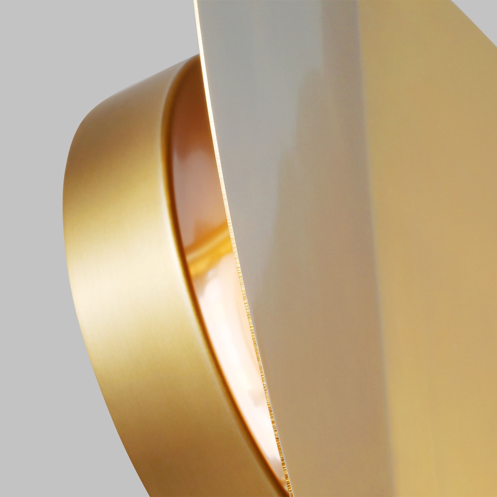 kate spade new york Dottie Large Sconce in Burnished Brass