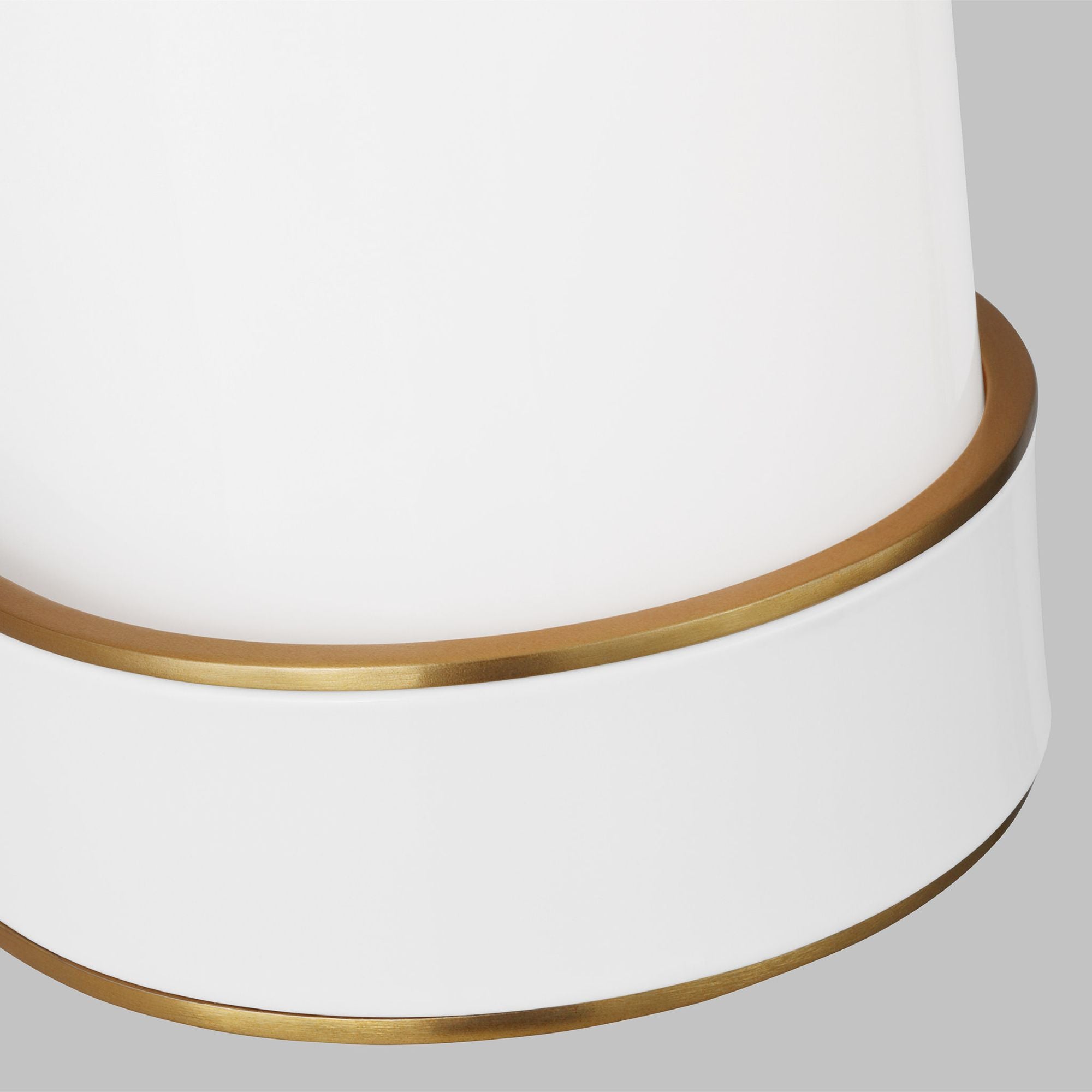 kate spade new york Monroe Medium Vanity in Burnished Brass