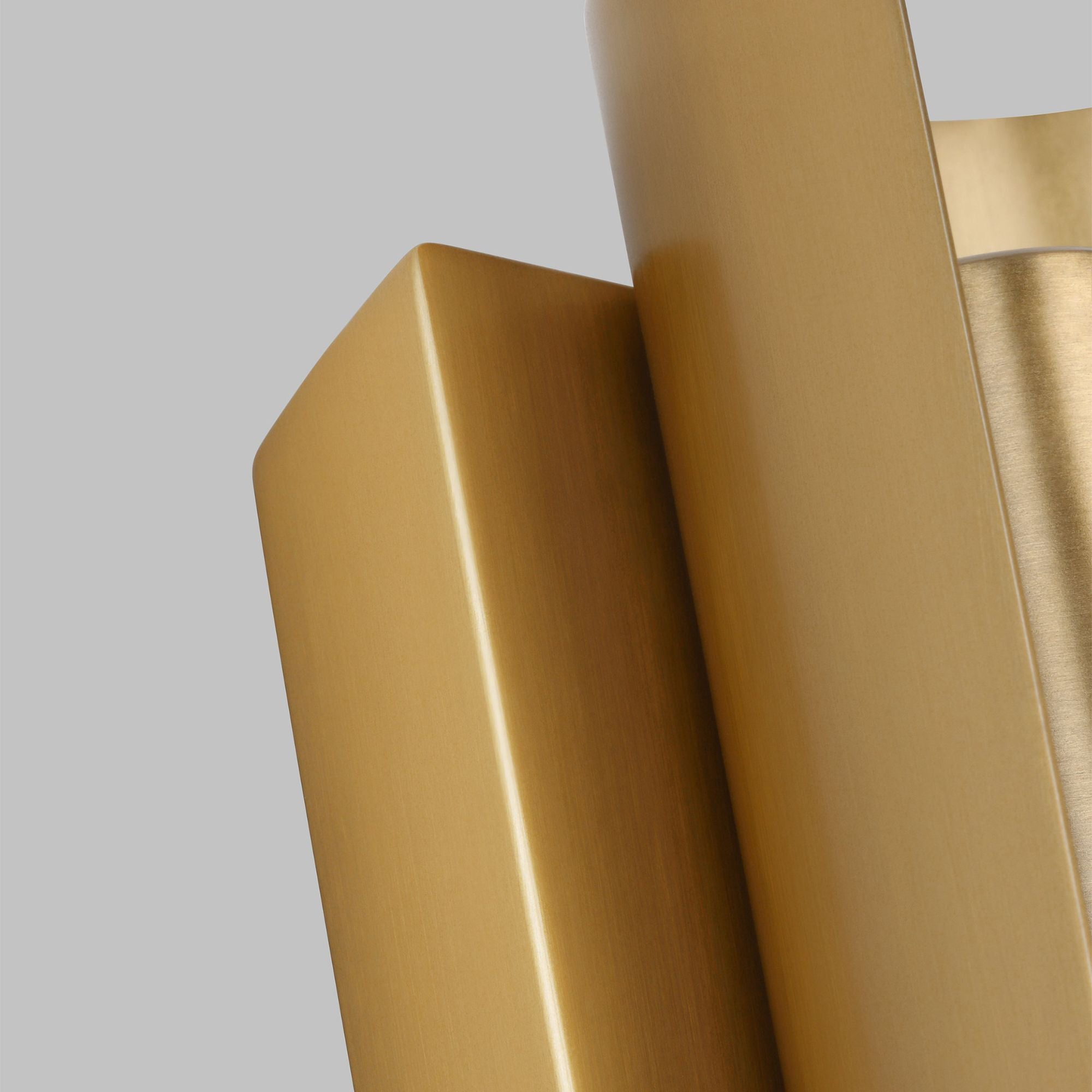 Kelly Wearstler Carson Grande Vanity in Burnished Brass