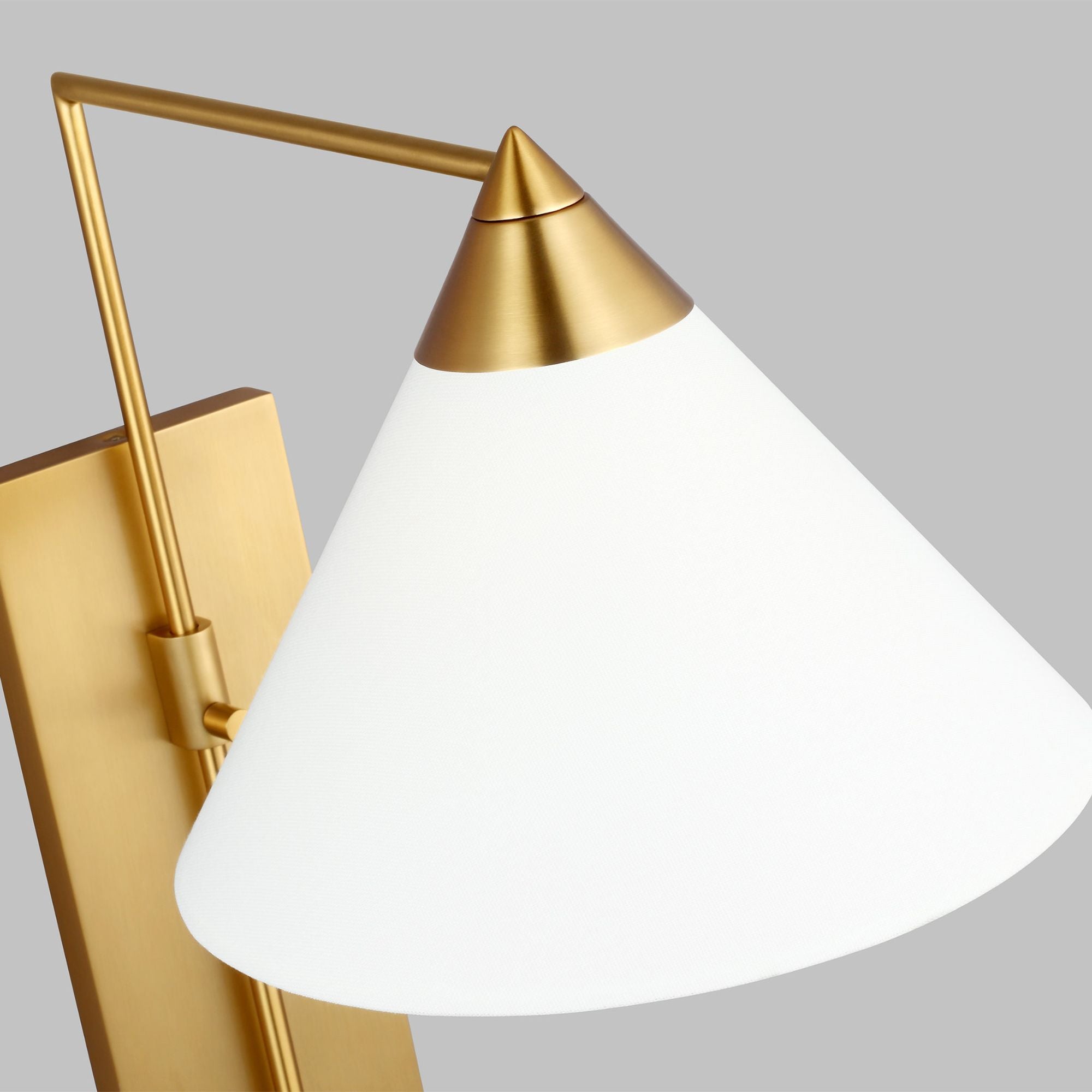 Kelly Wearstler Franklin Wall Sconce in Burnished Brass