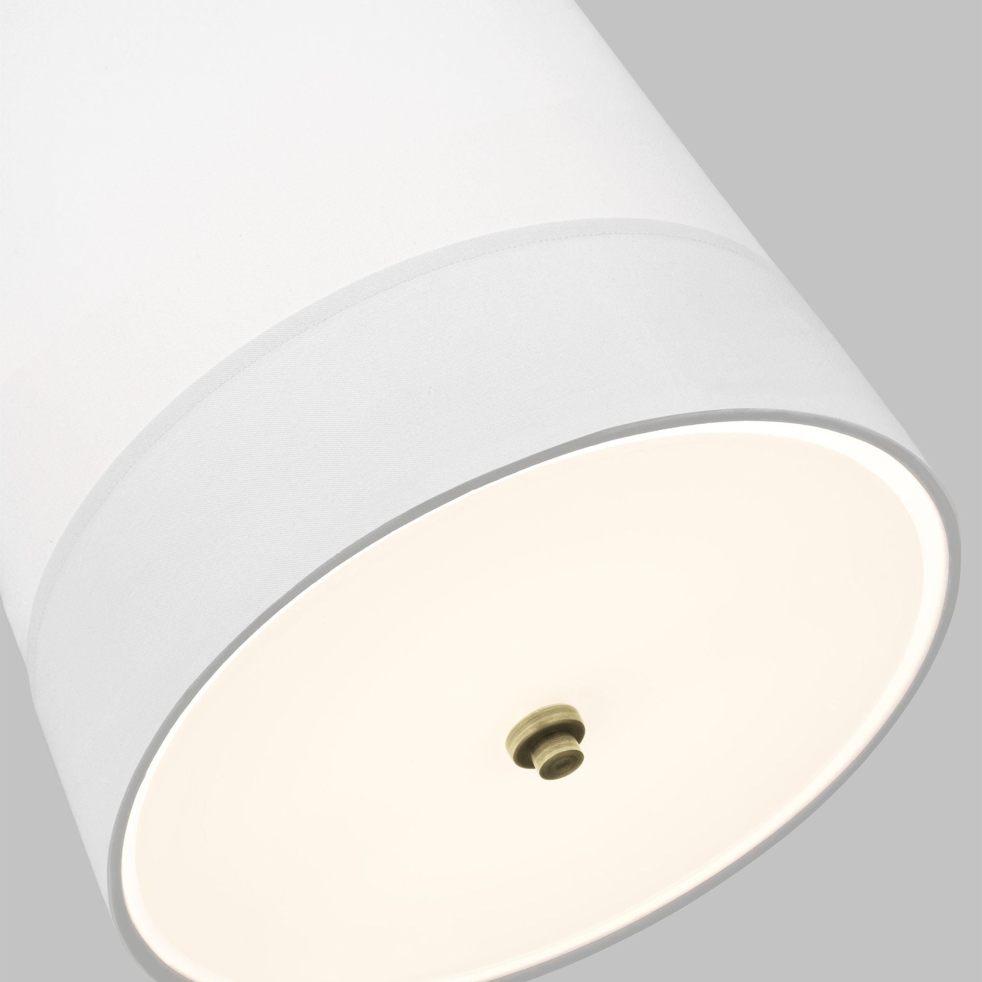 Lauren Ralph Lauren Ivie Medium Pendant in Time Worn Brass