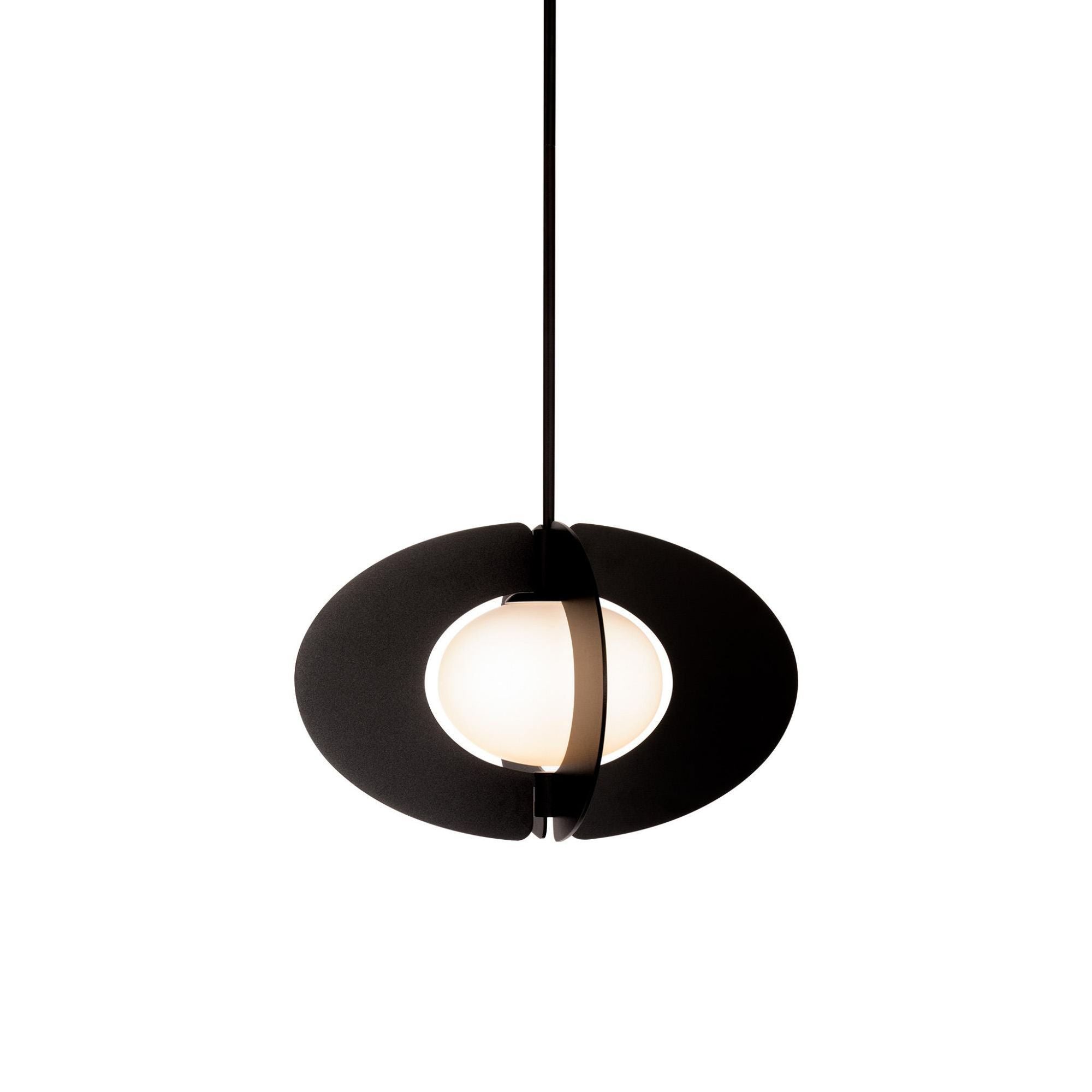 Echelon 16in LED Pendant 3000K in Black