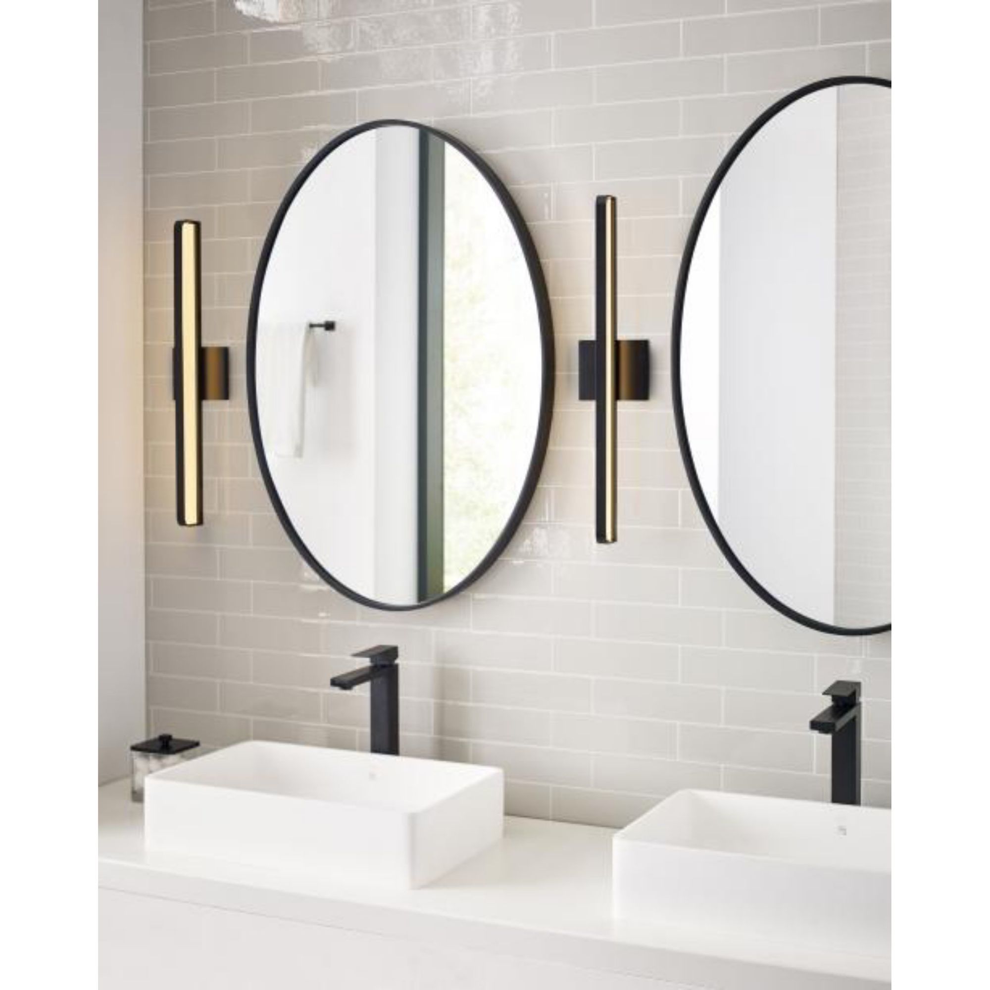 Banda 24 Bath Bath Collection 1-Light LED 3000K Matte White by Sean Lavin