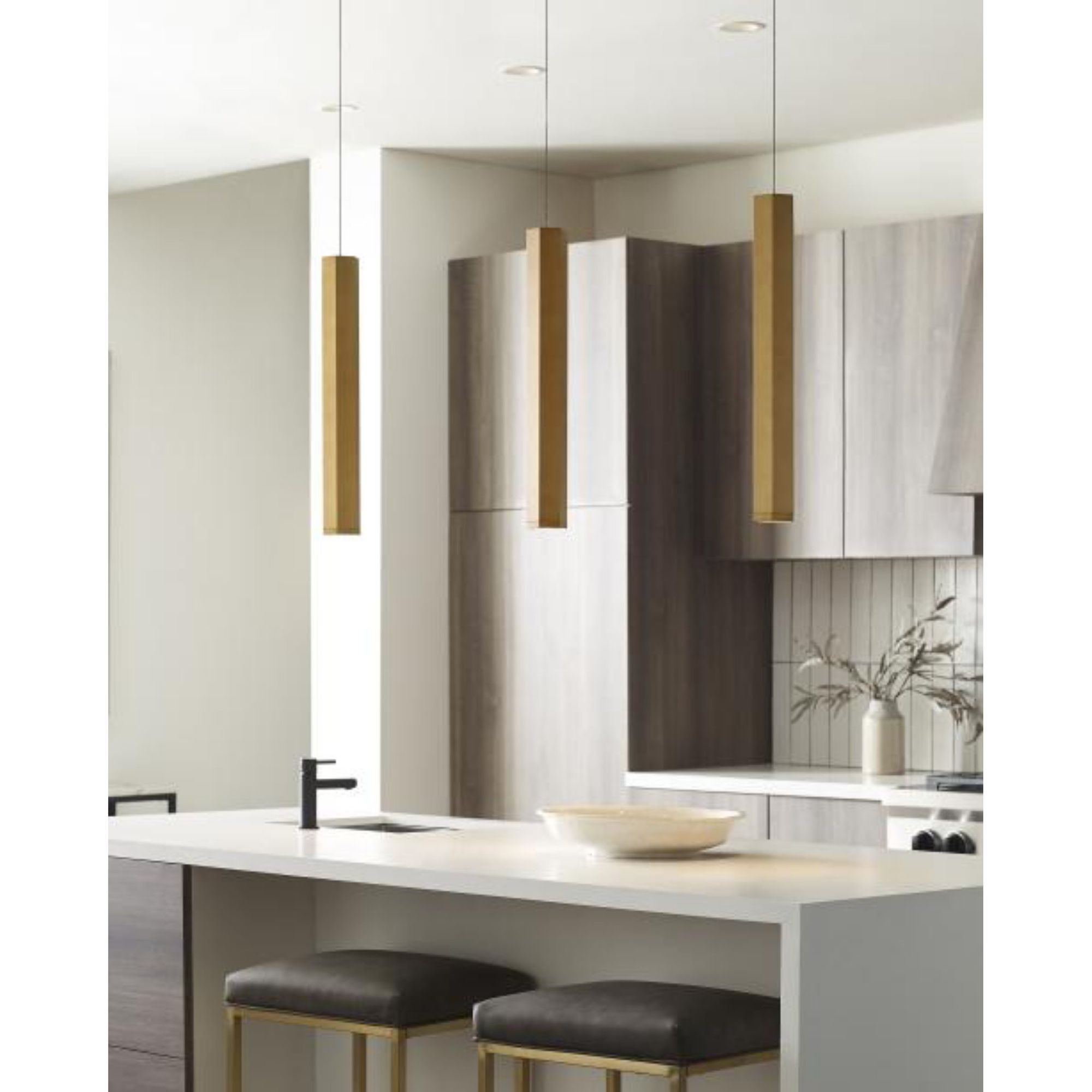 Blok Large Pendant FreeJack 1-Light Aged Brass/Aged Brass by Sean Lavin