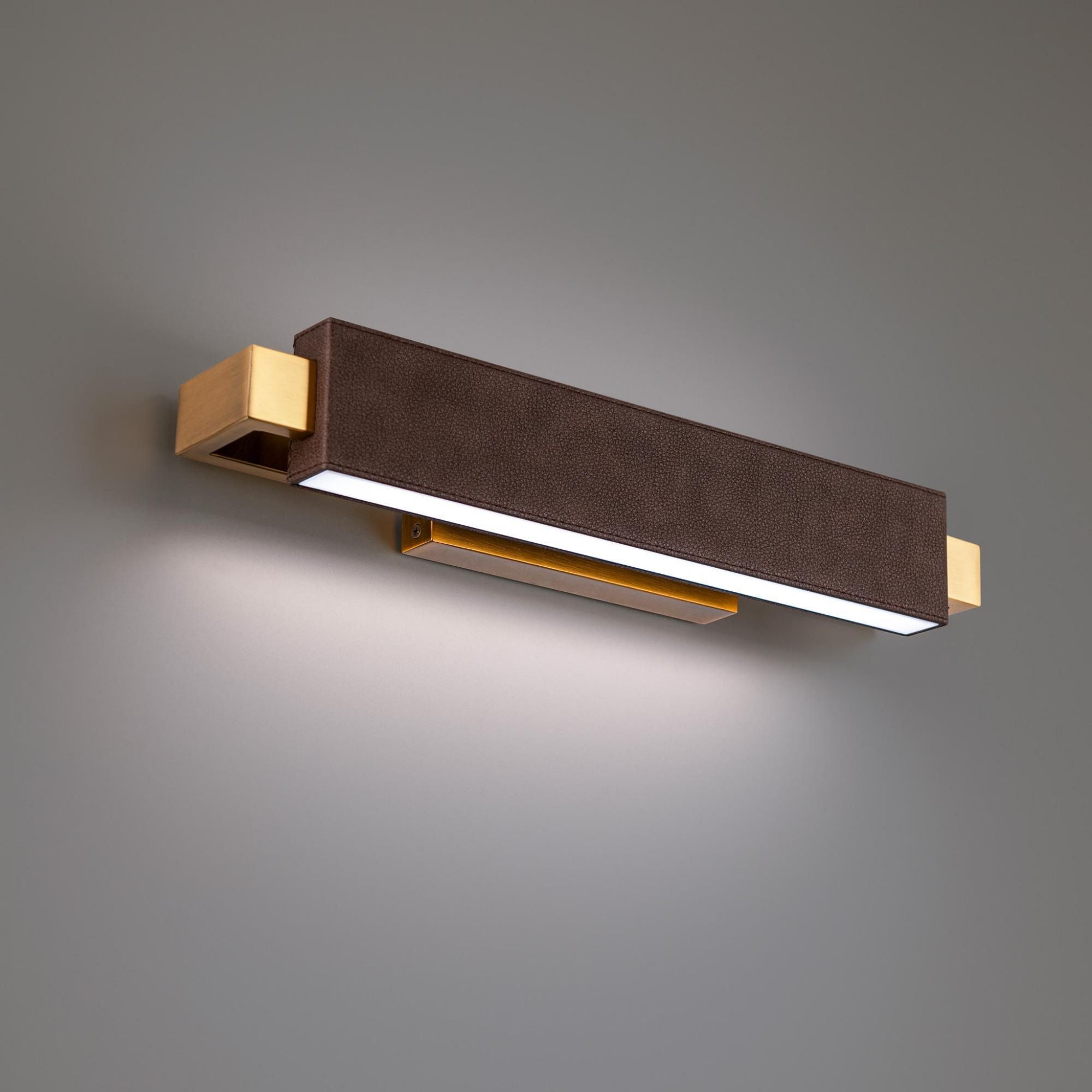 Kinsman 19in LED Bathroom Vanity or Wall Light 3-CCT 2700K-3000K-3500K in Bomber Brown Leather with Aged Brass Hardware