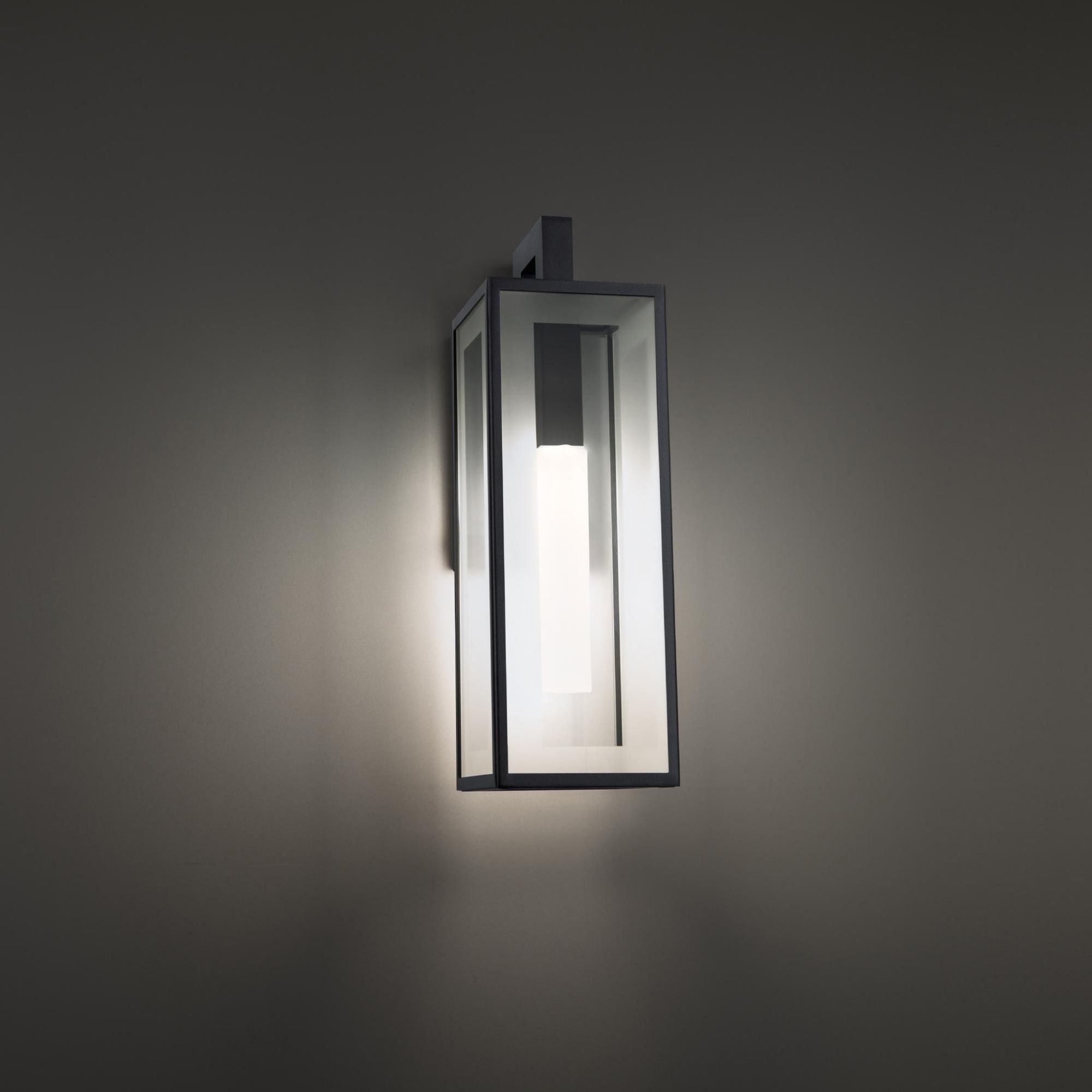 Cambridge 18in LED Indoor or Outdoor Wall Light 3000K in Black