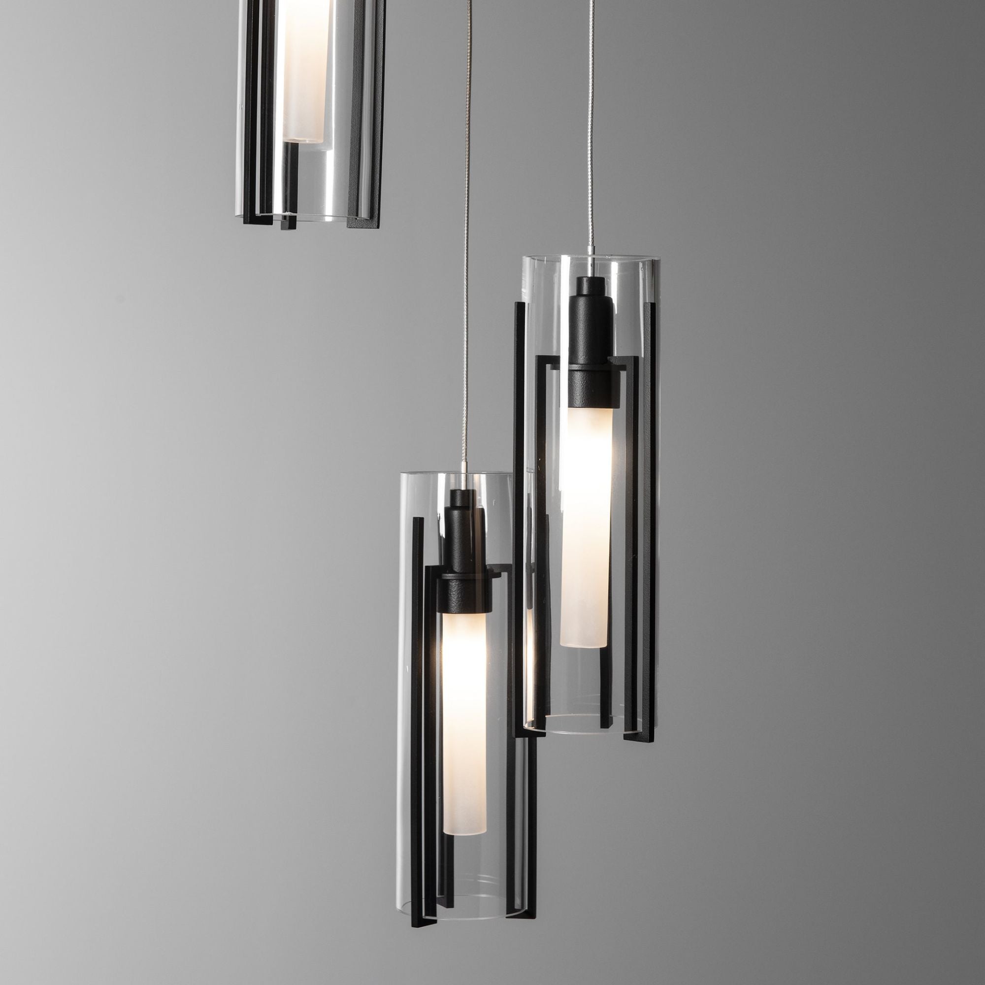 Exos Glass 5-Light Pendant 5-Light Clear Glass (ZM) in Black
