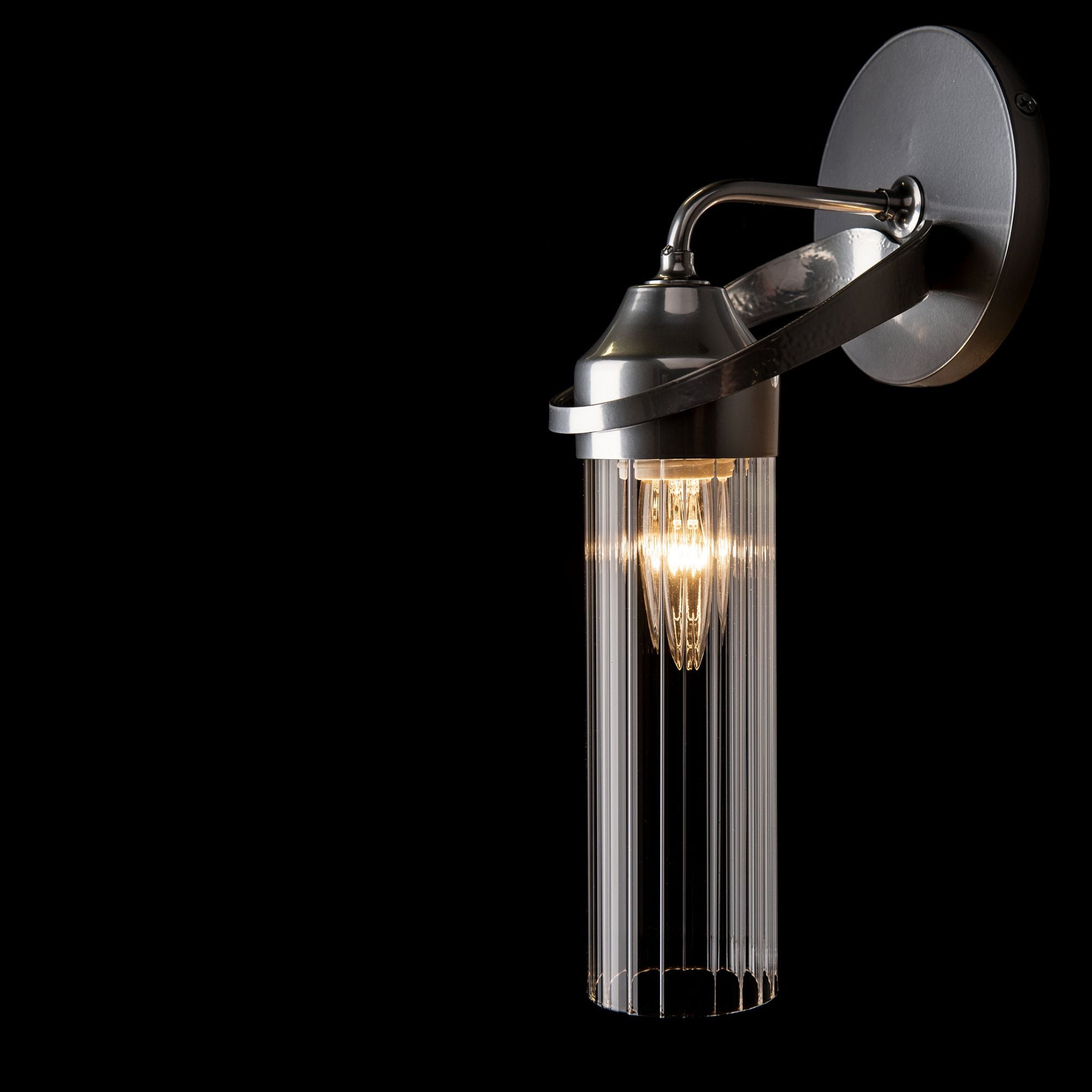 Bow 1-Light Bath Sconce 1-Light Clear Glass (ZM) in Sterling