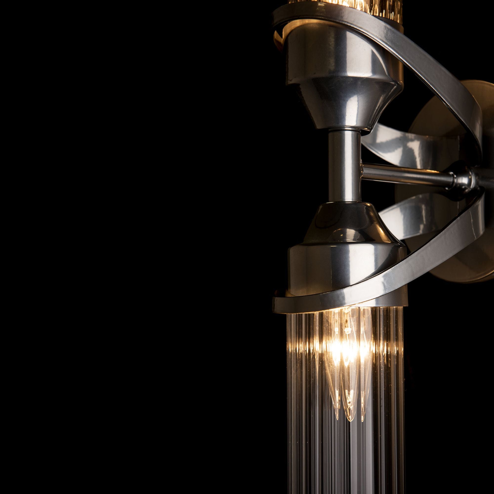 Bow 2-Light Bath Sconce 2-Light Clear Glass (ZM) in Sterling