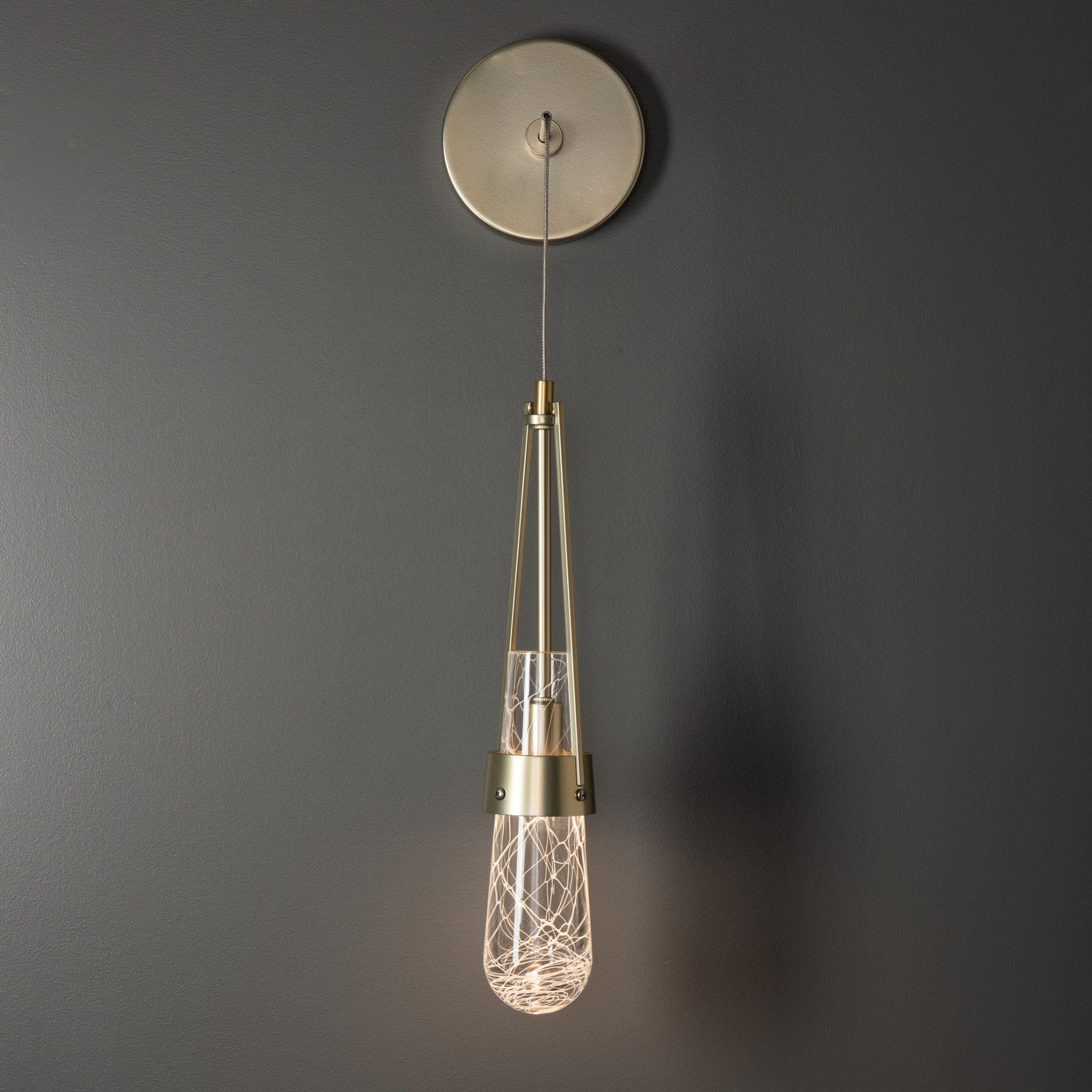 Link Blown Glass Low Voltage Sconce 1-Light Clear Glass with White Threading (YJ) in Modern Brass
