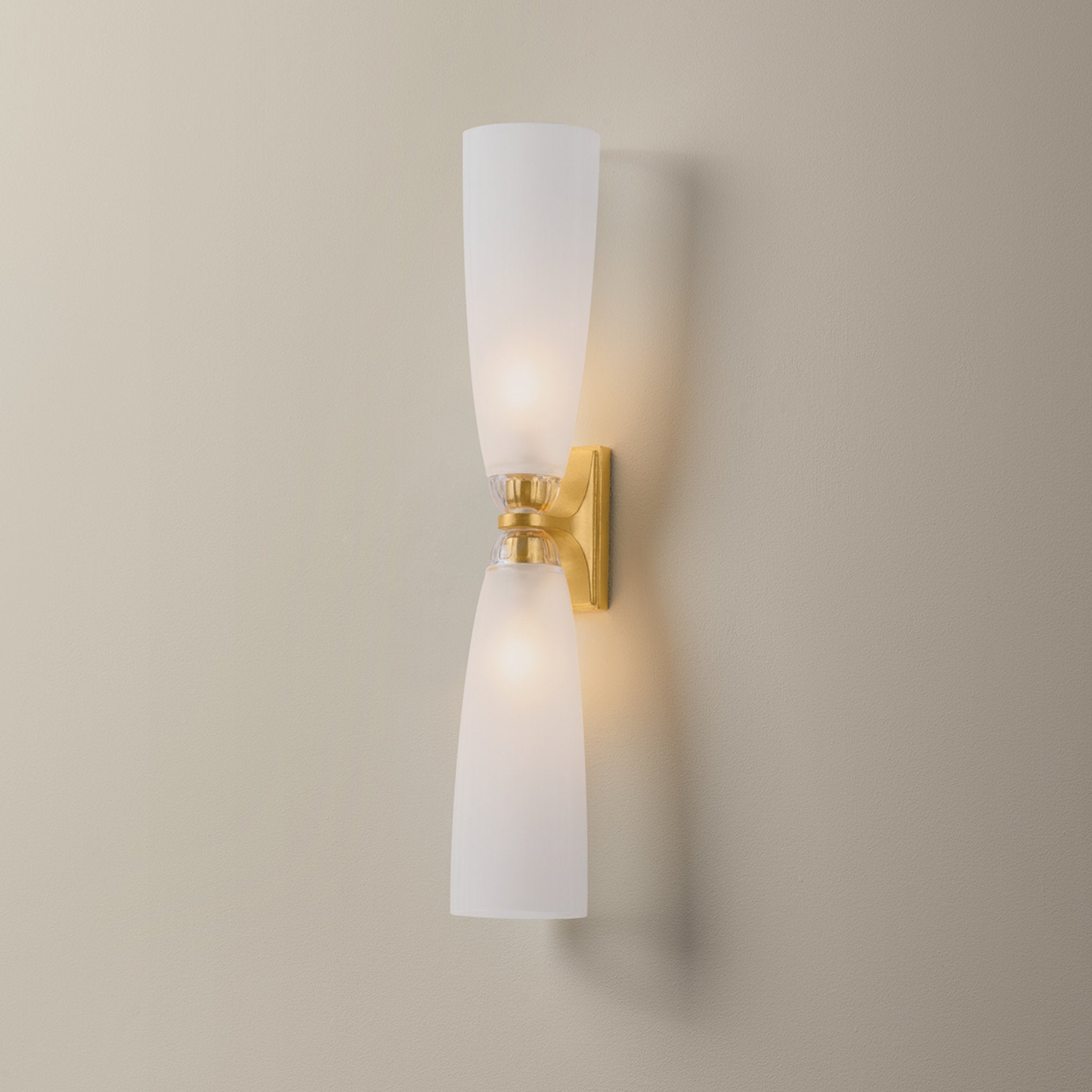 Ravenswood 2-Light Bath and Vanity in Vintage Gold Leaf 4W x 22.25H