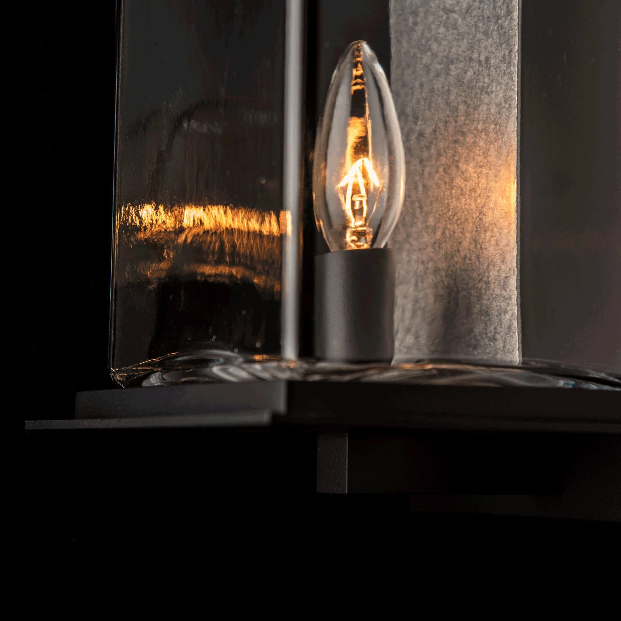 Kingston Outdoor Medium Sconce 1-Light Translucent Vintage Platinum Accent Clear Glass (ZM) in Coastal Black