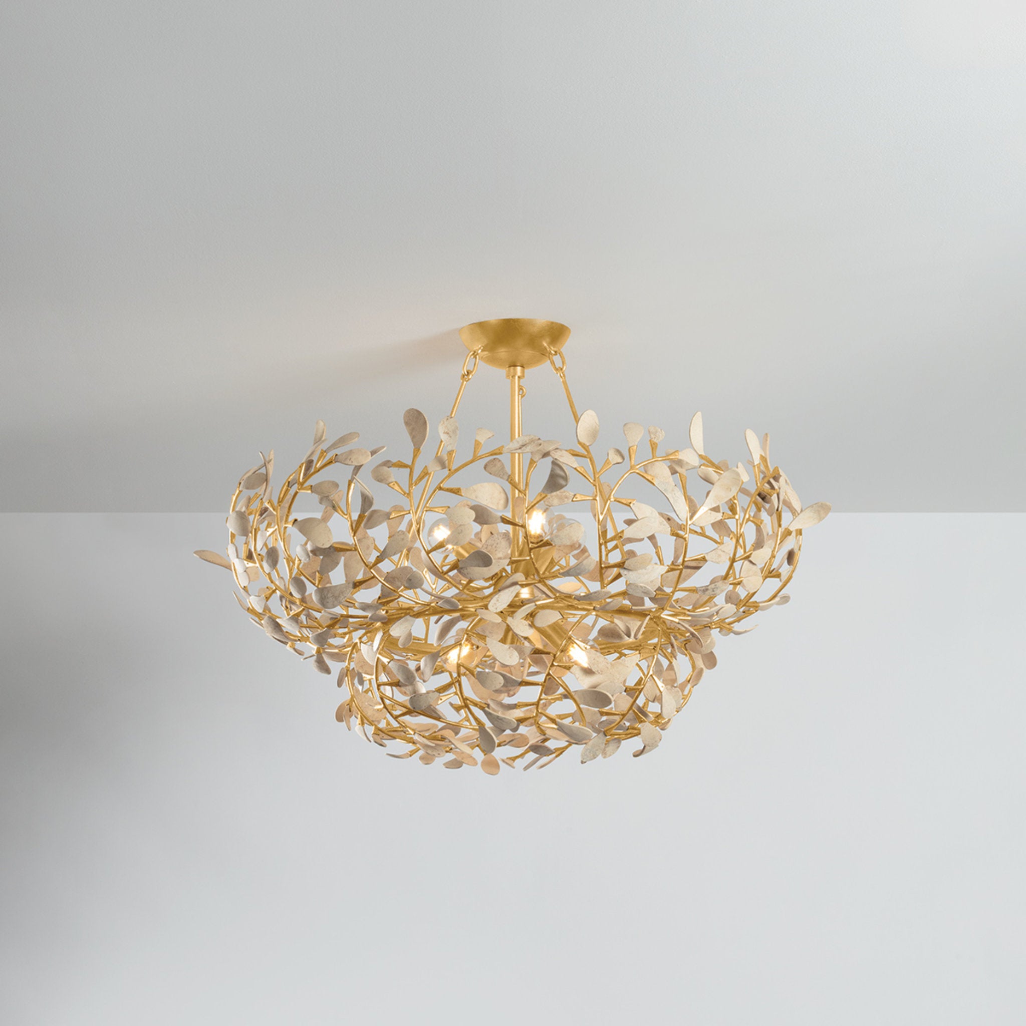 Maybrook 6-Light Chandelier in Vintage Gold Leaf 28W x 16H