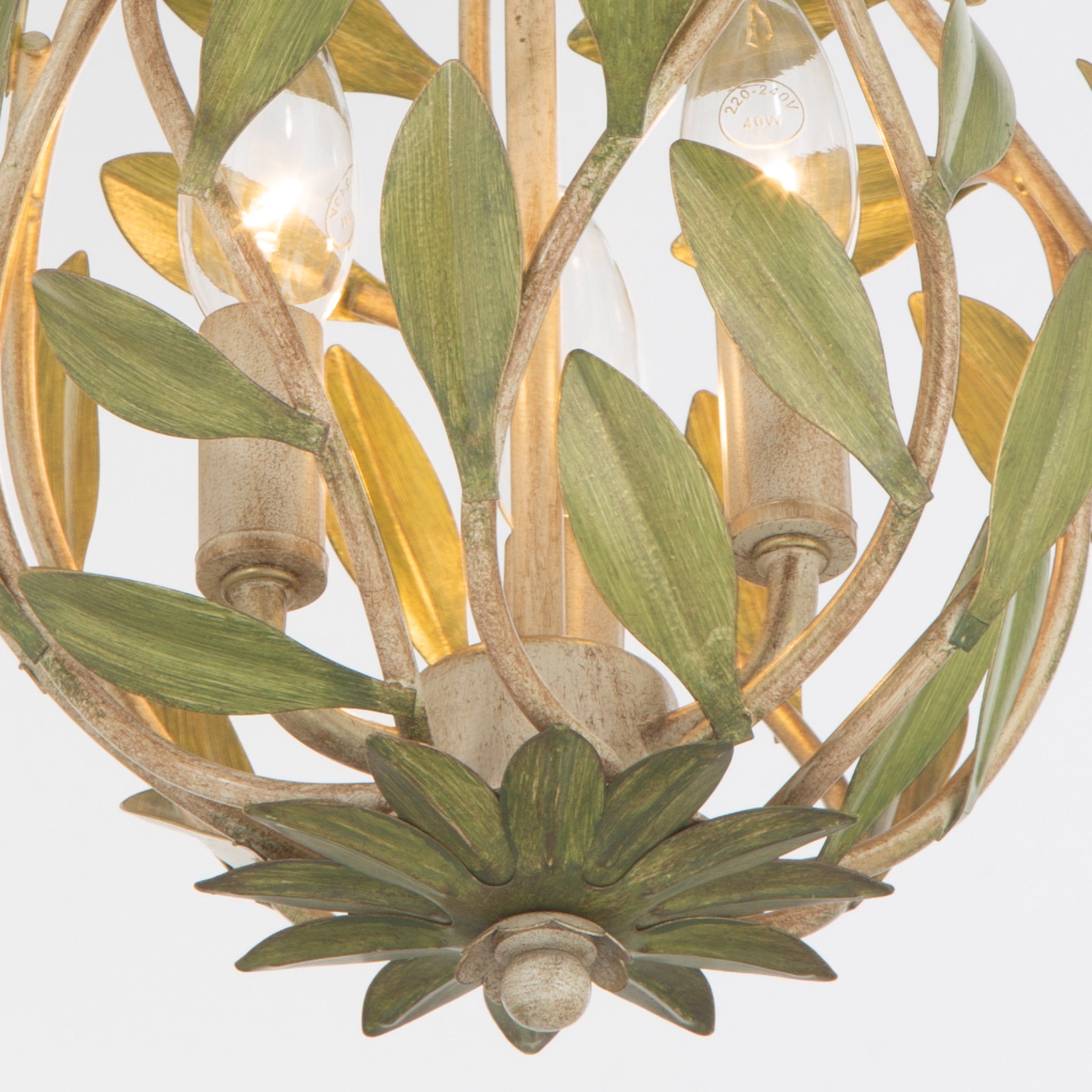 Broche 9'' Champagne Green Tea Chandelier Green 9"W x 17.25"H x 9"D