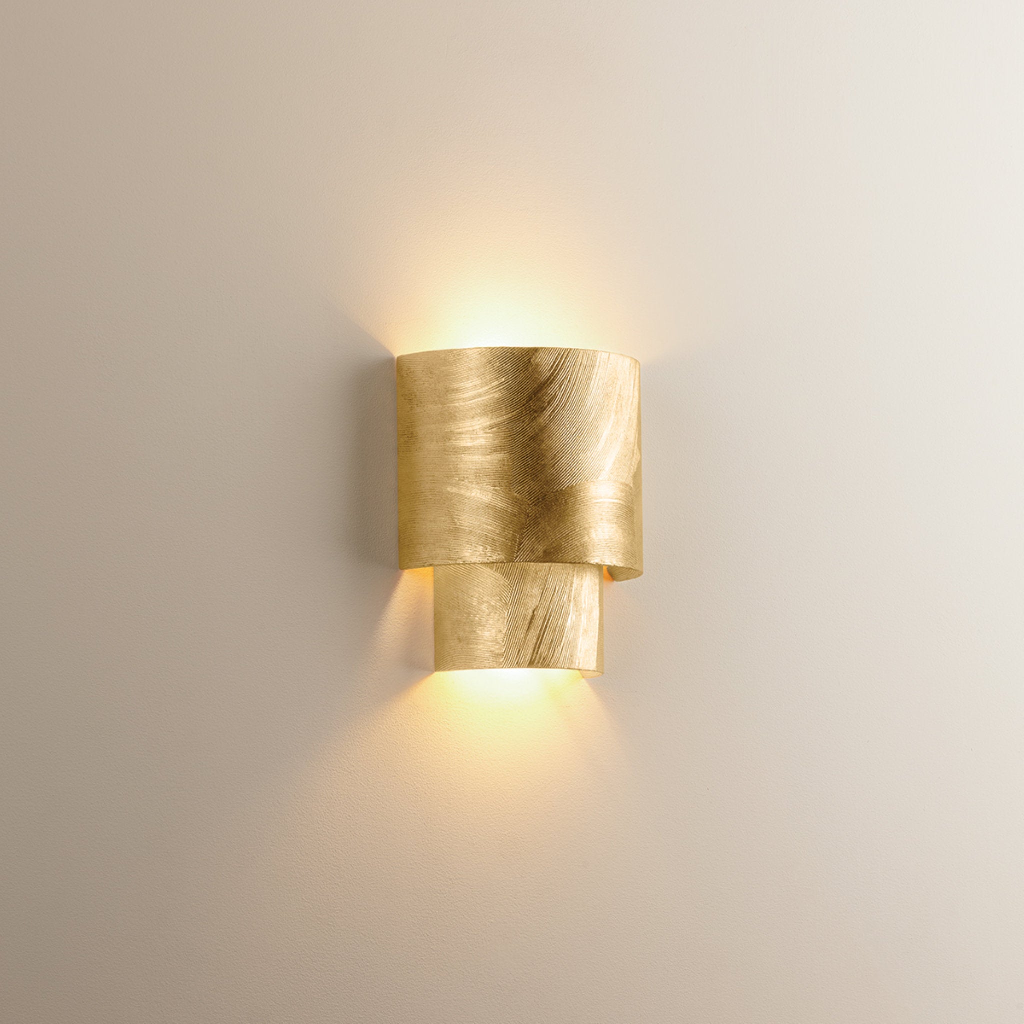 Moray 2-Light Wall Sconce in Vintage Gold Leaf 7.75W x 9.25H
