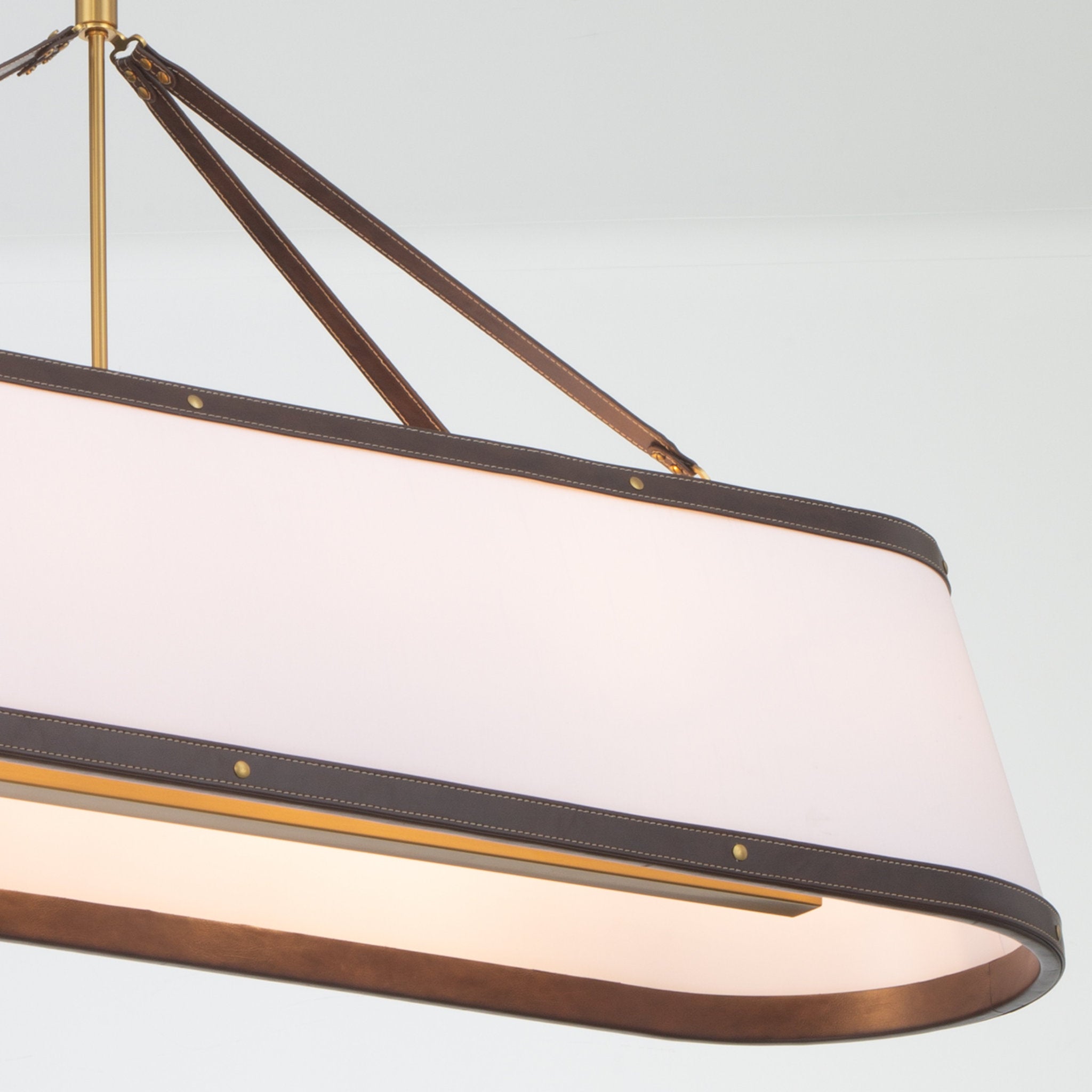 Libby Langdon Callahan 47.5'' Luxe Gold Linear Oval Chandelier Brown 47.5"W x 21.75"H x 11.75"D
