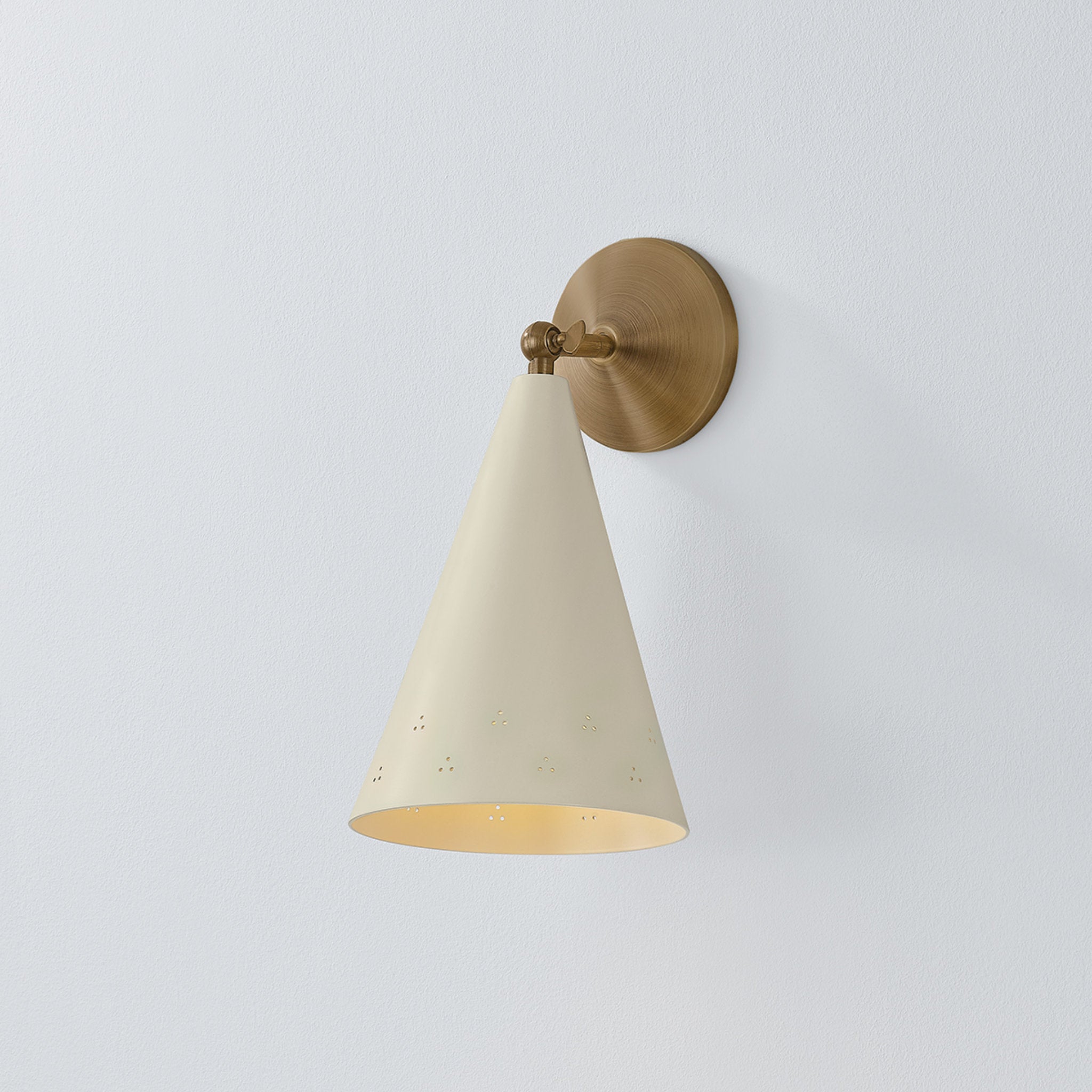 Pawley 1-Light Wall Sconce in Historic Bronze by Cortney Bishop 7W x 12.75H