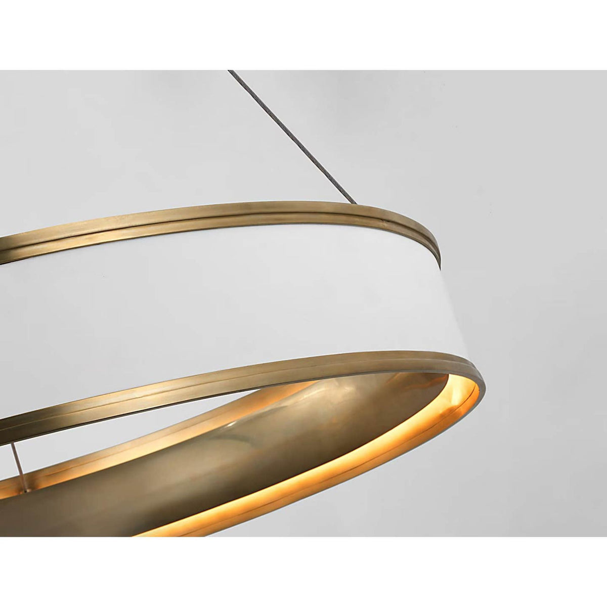Chapman & Myers Connery 30" Ring Chandelier in Matte White and Antique-Burnished Brass W30"