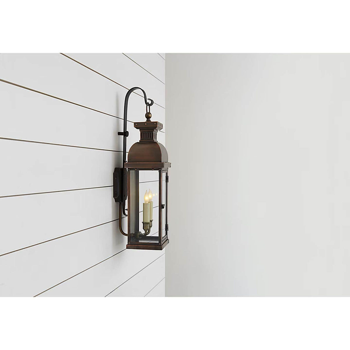 Chapman & Myers Suffork Medium Scroll Arm Lantern in Natural Copper W6.75" x H22.25" x E7.5"