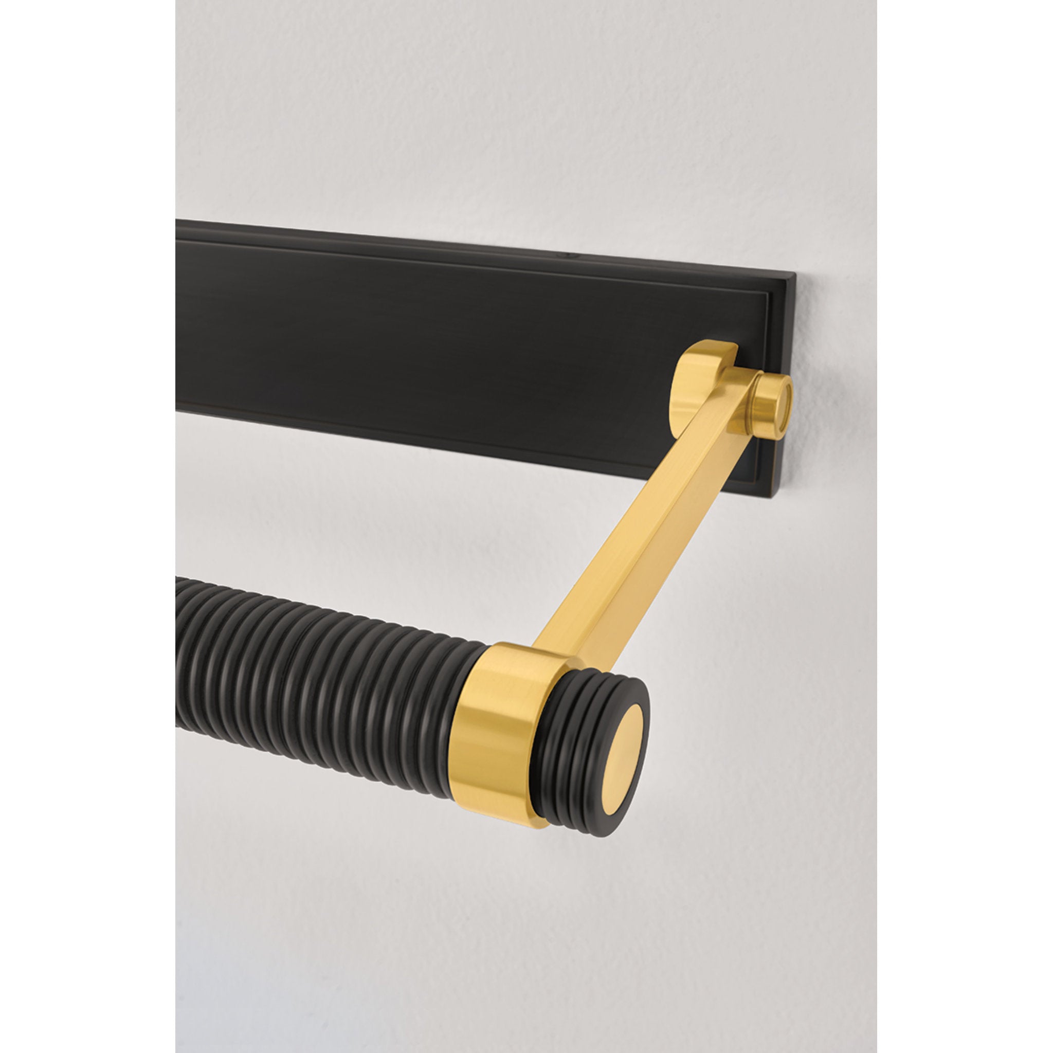 Duell 1-Light Picture Light in Aged Brass 30W x 2.75H (7330-AGB/DB)