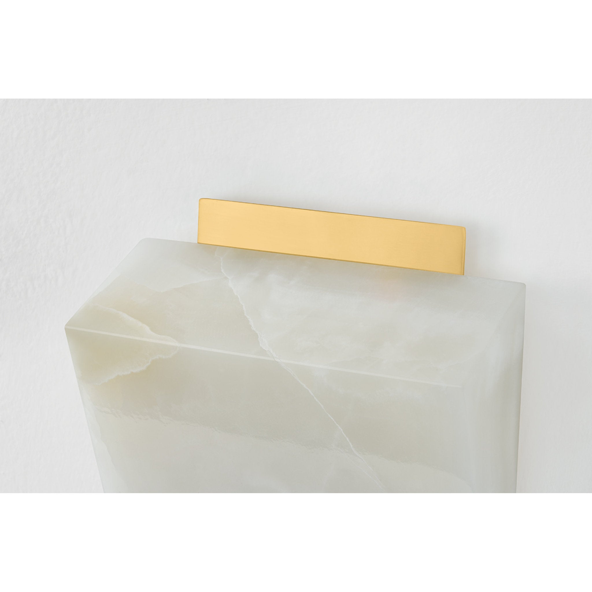Fairfield 1-Light Wall Sconce in Aged Brass 8W x 7.25H