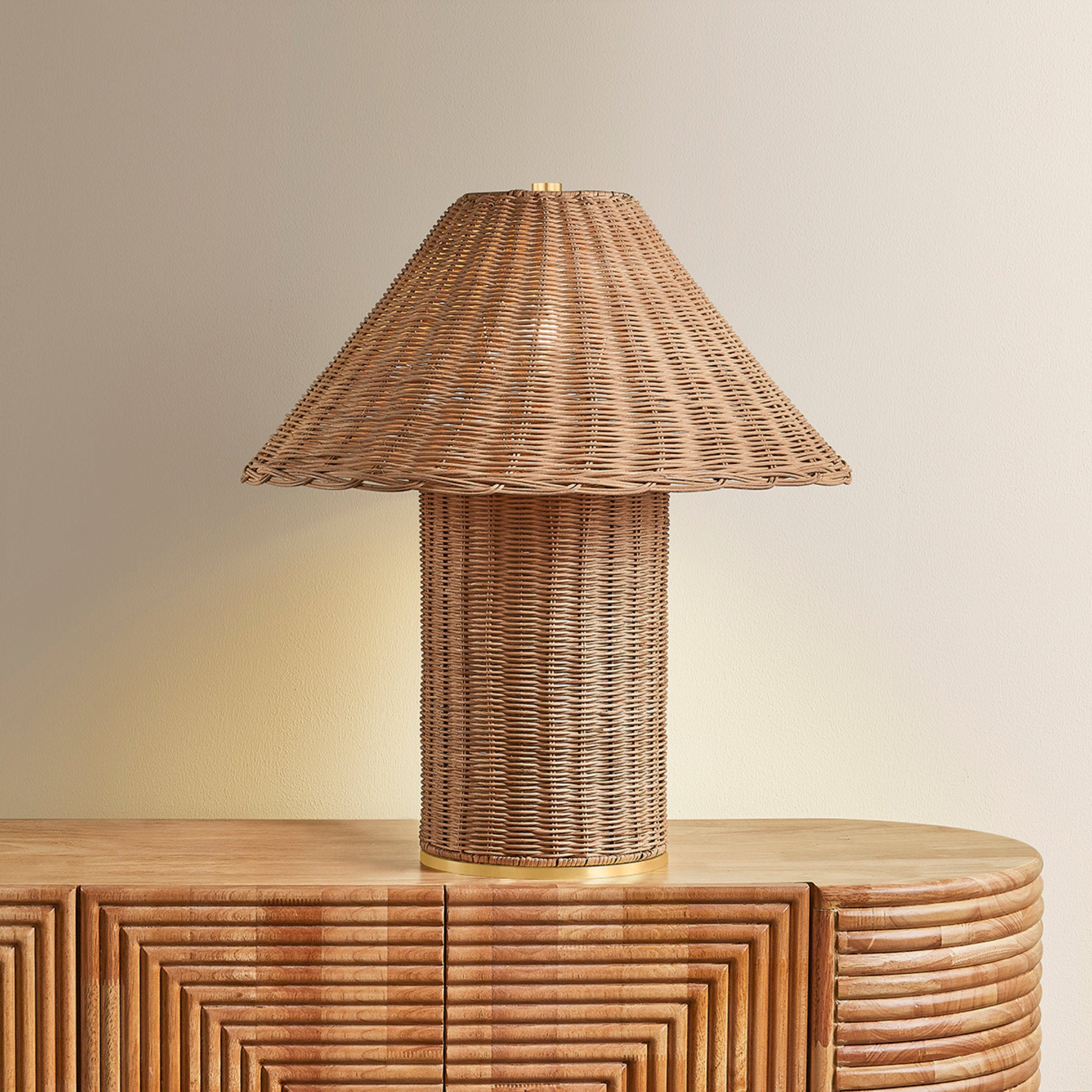 Jeanette 1-Light Table Lamp in Aged Brass 20W x 21.5H