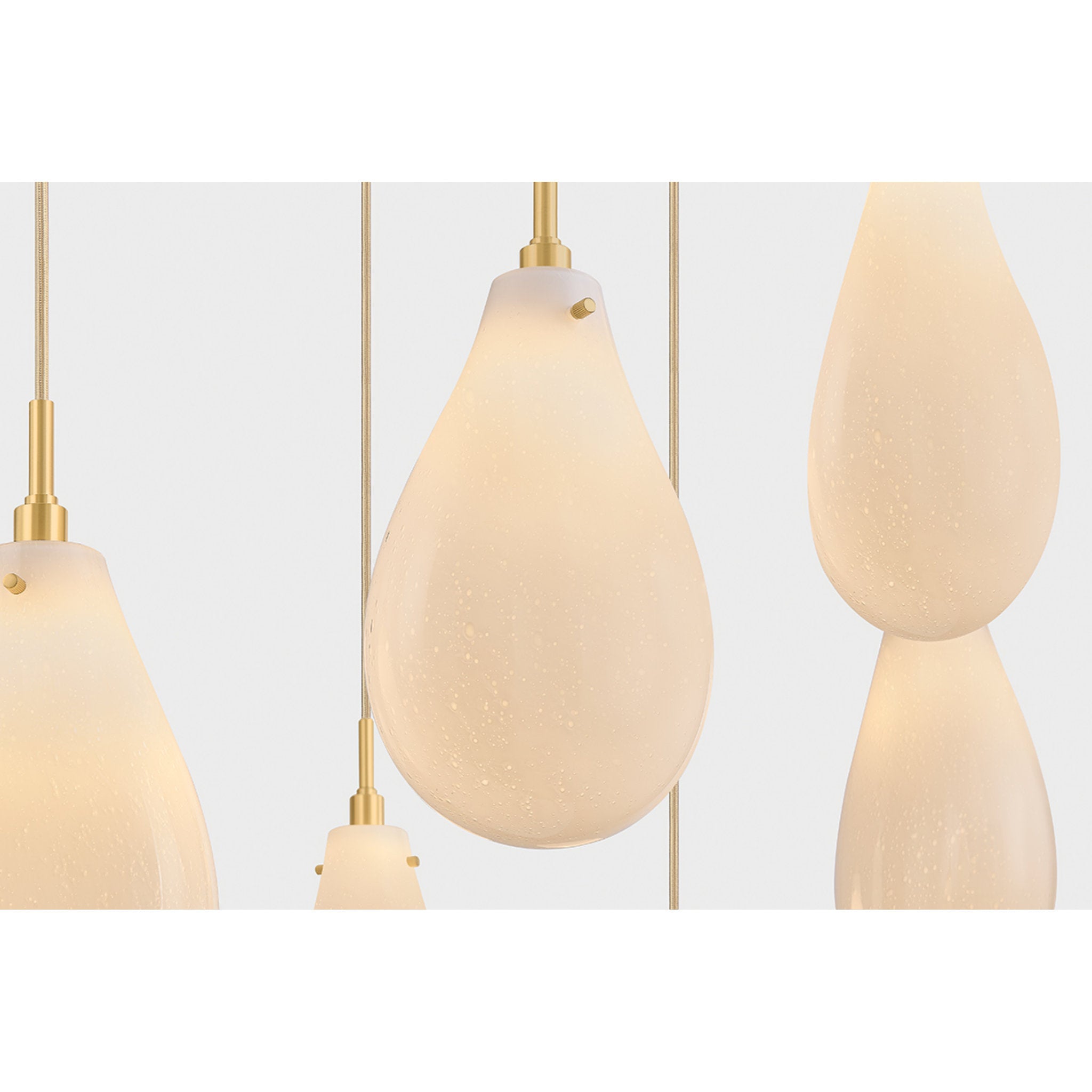 Ironwood 9-Light Chandelier in Aged Brass 30W x 38.25H