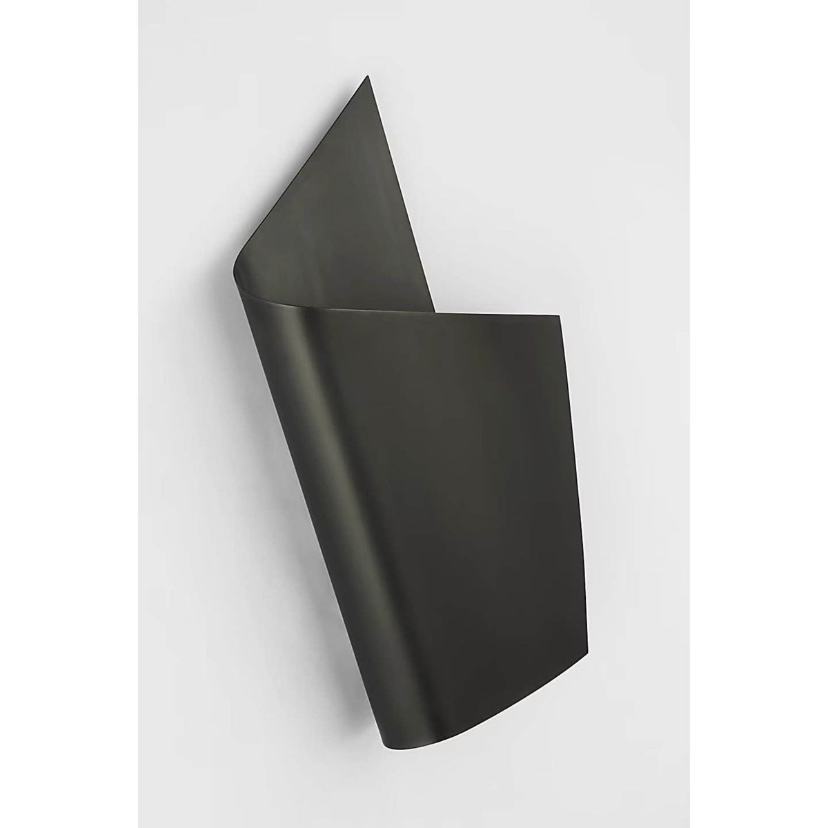 Kelly Wearstler Piel Right Wrapped Sconce in Bronze W11.75" x H19" x E4"