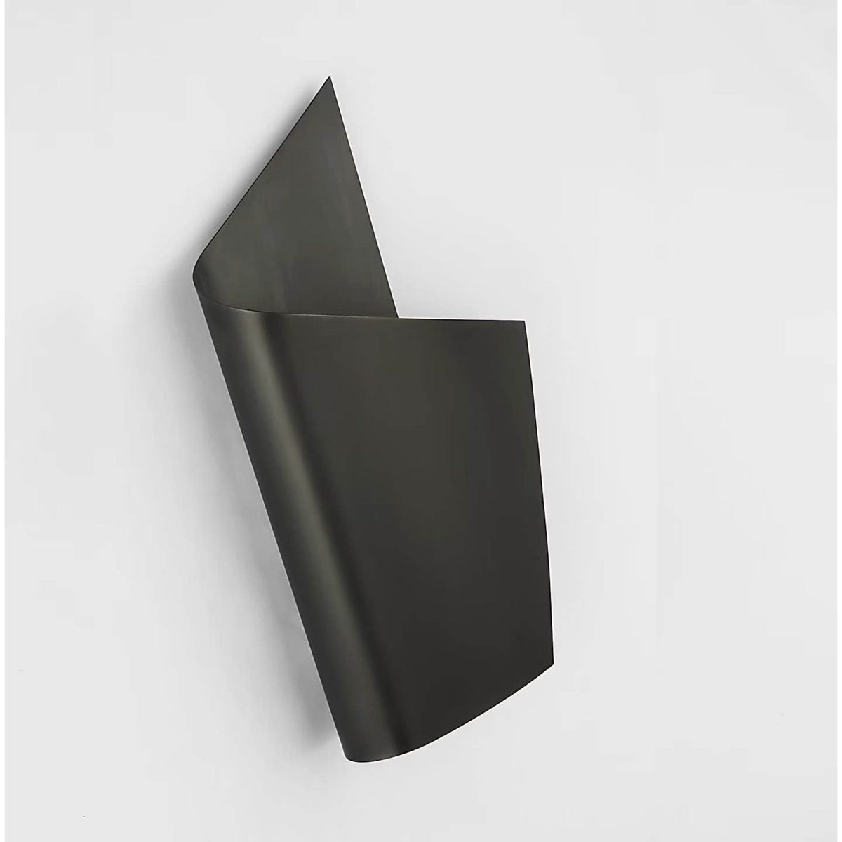 Kelly Wearstler Piel Right Wrapped Sconce in Bronze W11.75" x H19" x E4"