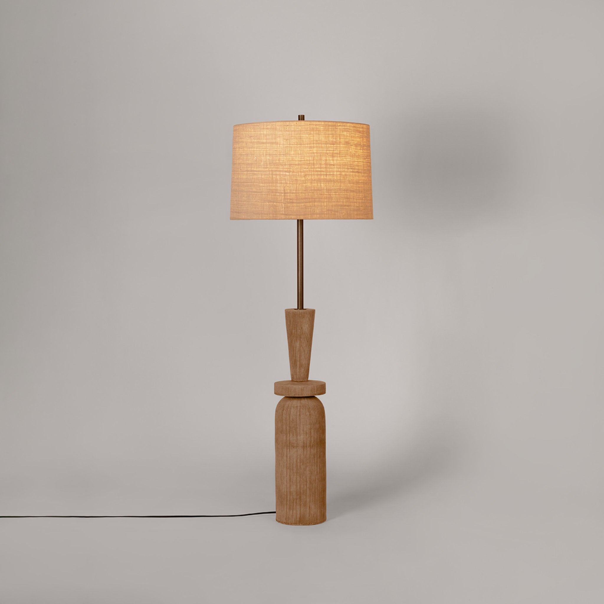 Kinloch 1-Light Floor Lamp in Bronze Leaf 24W x 64H
