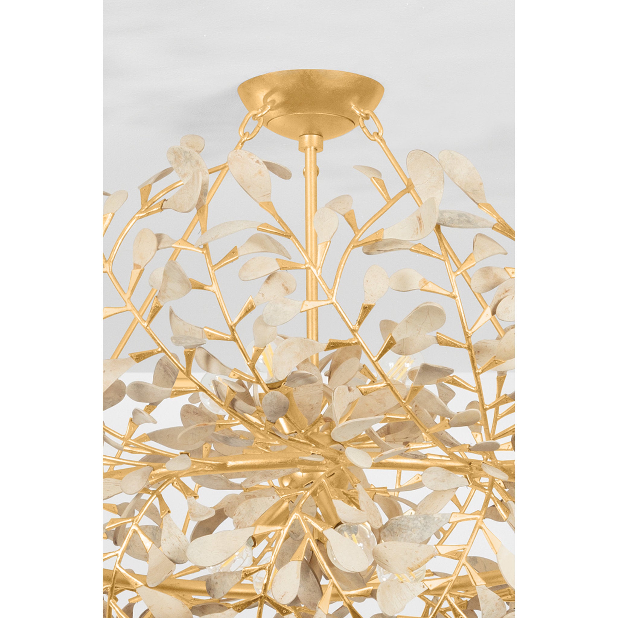 Maybrook 8-Light Chandelier in Vintage Gold Leaf 40W x 19.75H