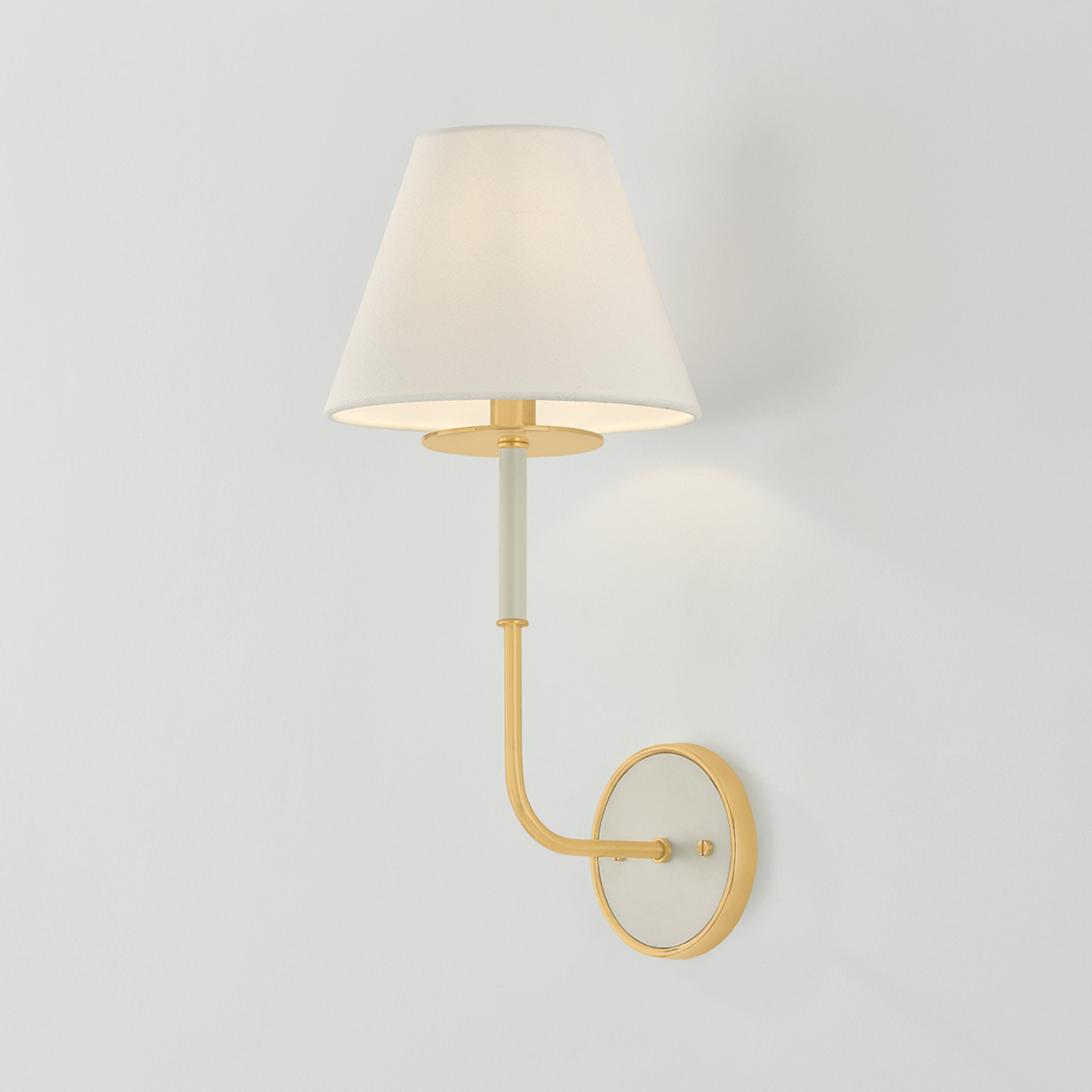 Wedgewood 1-Light Wall Sconce in Aged Brass by Mark D. Sikes 8W x 17H (Off-White)