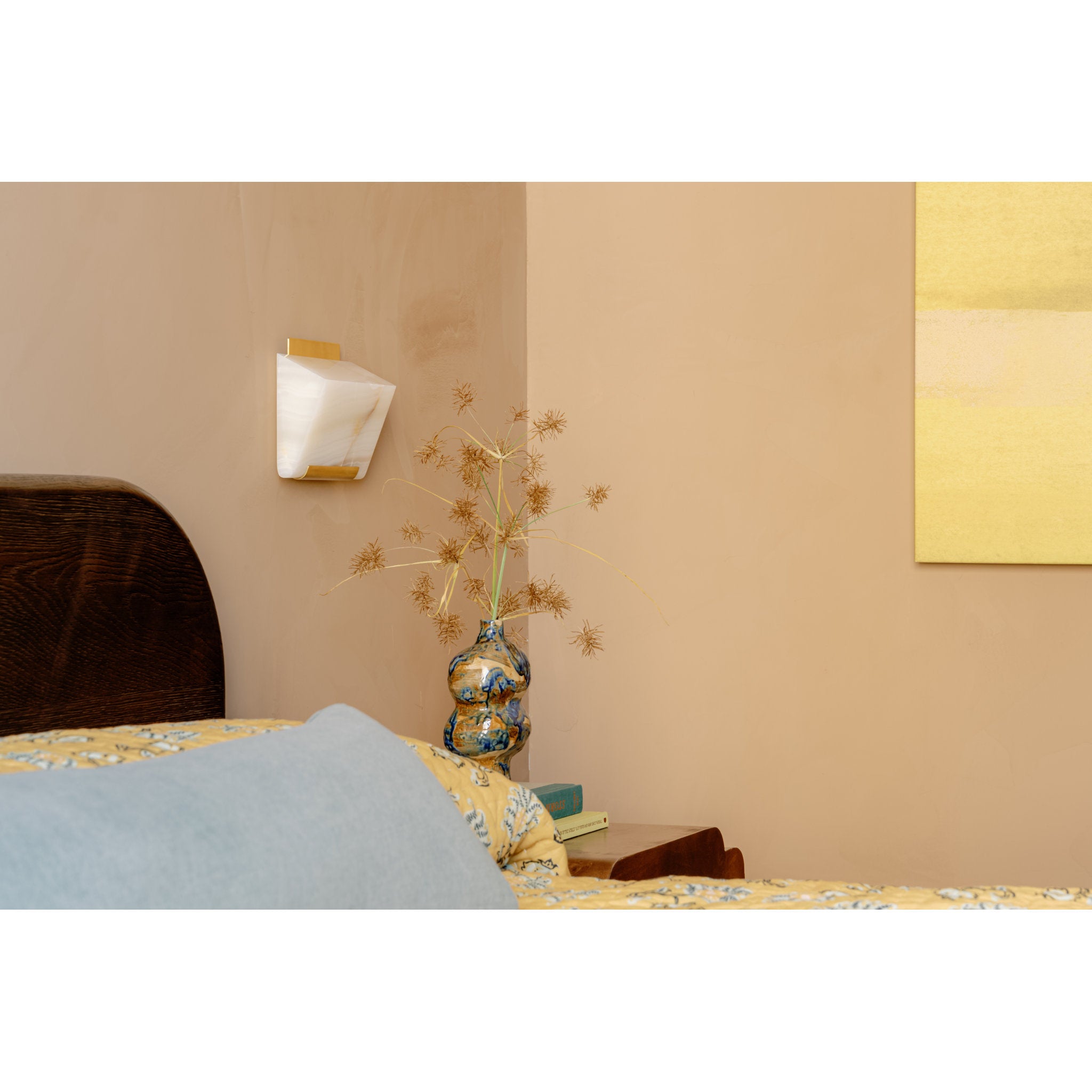 Fairfield 1-Light Wall Sconce in Aged Brass 8W x 7.25H