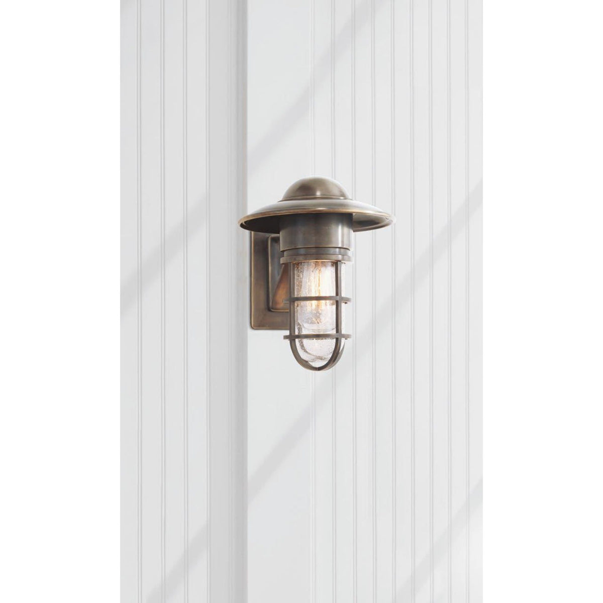 Chapman & Myers Marine Indoor/Outdoor Wall Light in Bronze with Seeded Glass W8.5" x H10.5" x E10"