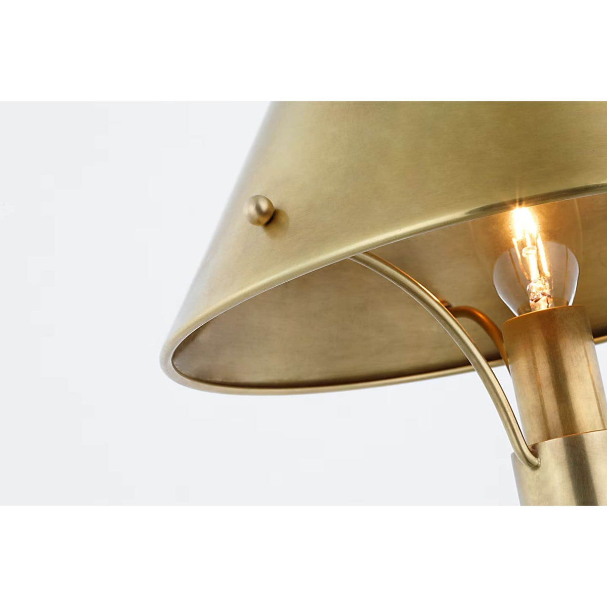 Thomas O'Brien Turlington Medium Table Lamp in Hand-Rubbed Antique Brass with Hand-Rubbed Antique Brass Shade W8.75" x H26.75"