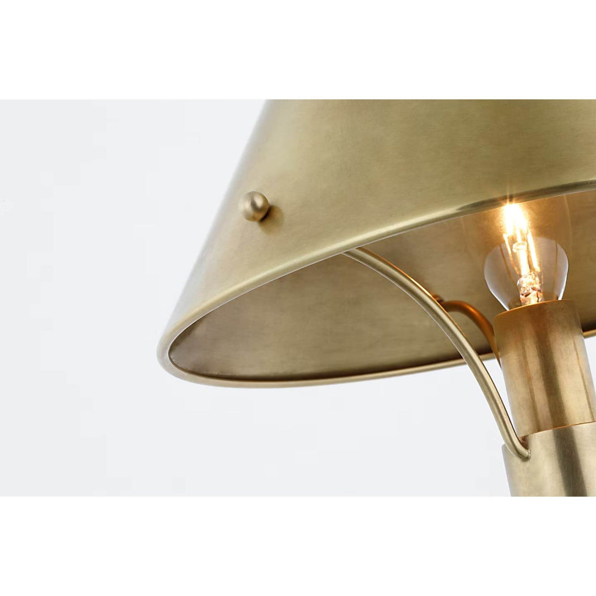 Thomas O'Brien Turlington Medium Table Lamp in Hand-Rubbed Antique Brass with Hand-Rubbed Antique Brass Shade W8.75" x H26.75"