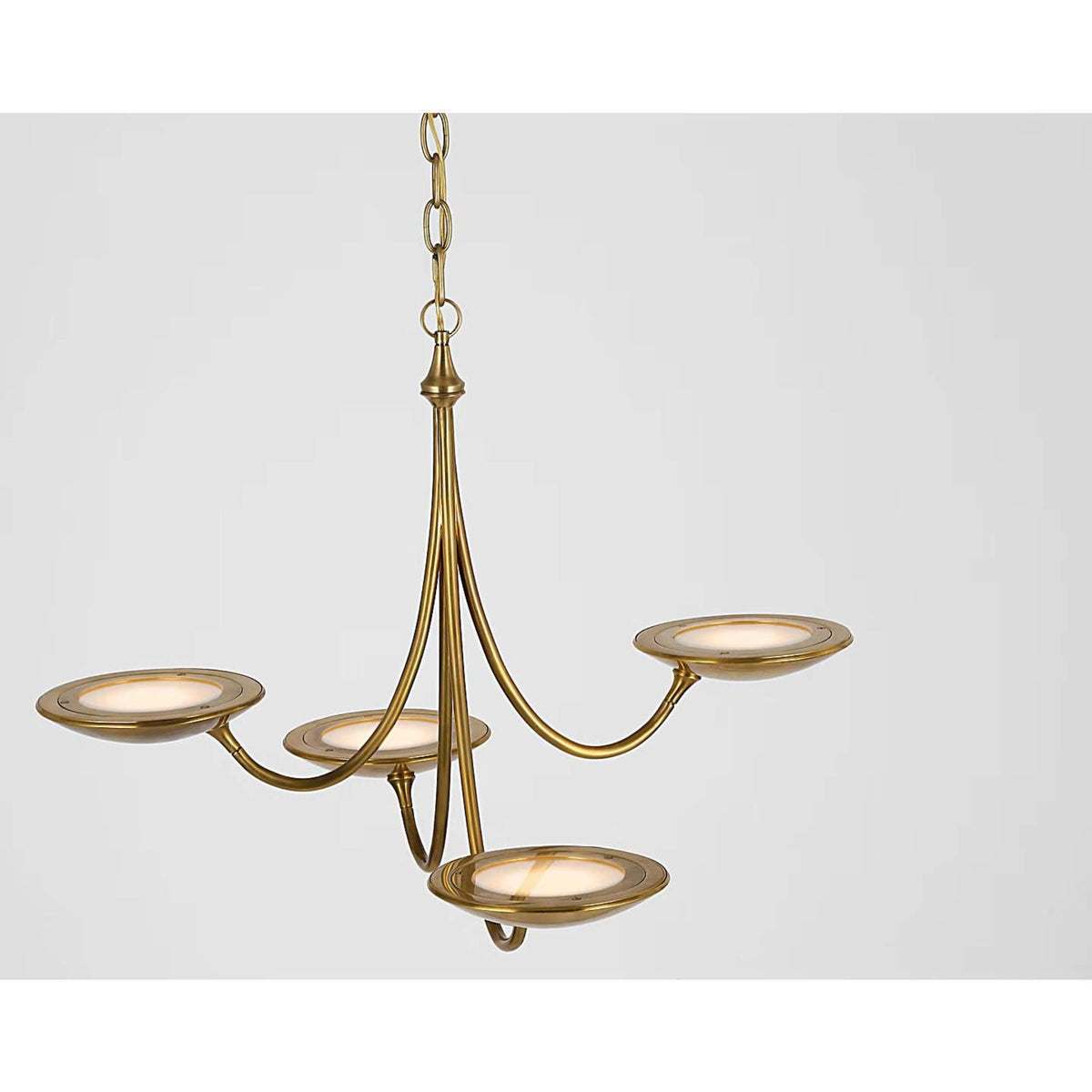 Thomas O'Brien Keira Medium Chandelier in Hand-Rubbed Antique Brass W29.75" x H22"