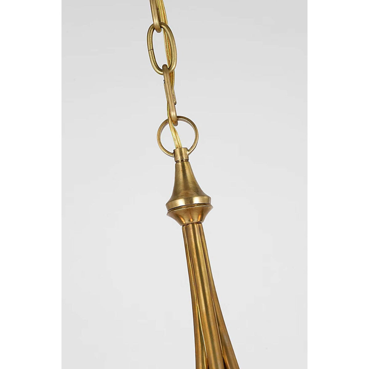 Thomas O'Brien Keira Medium Chandelier in Hand-Rubbed Antique Brass W29.75" x H22"